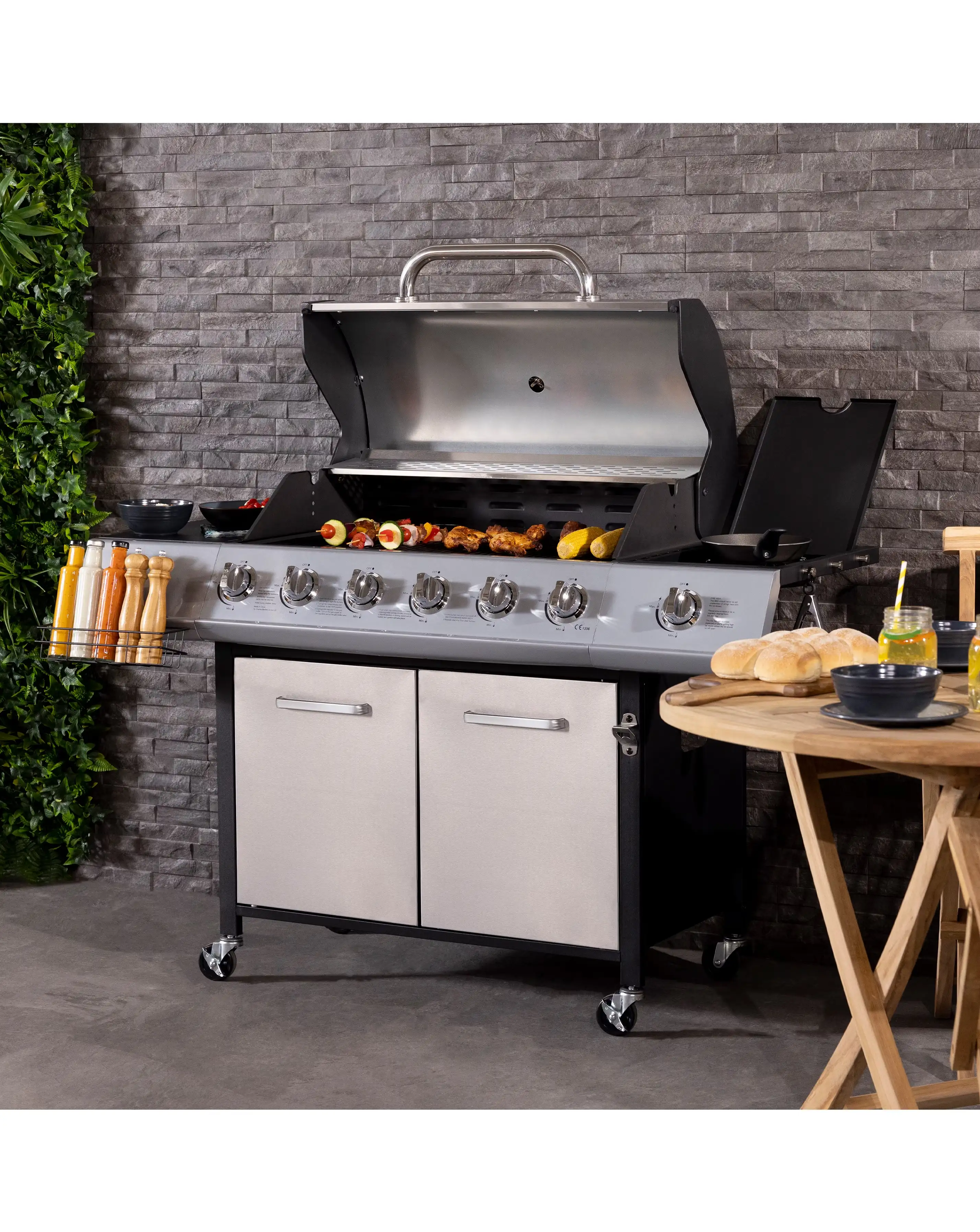 Charles Bentley 6 Burner Gas BBQ with Side Burner 1 Charles Bentley 6 Burner Gas BBQ with Side Burner