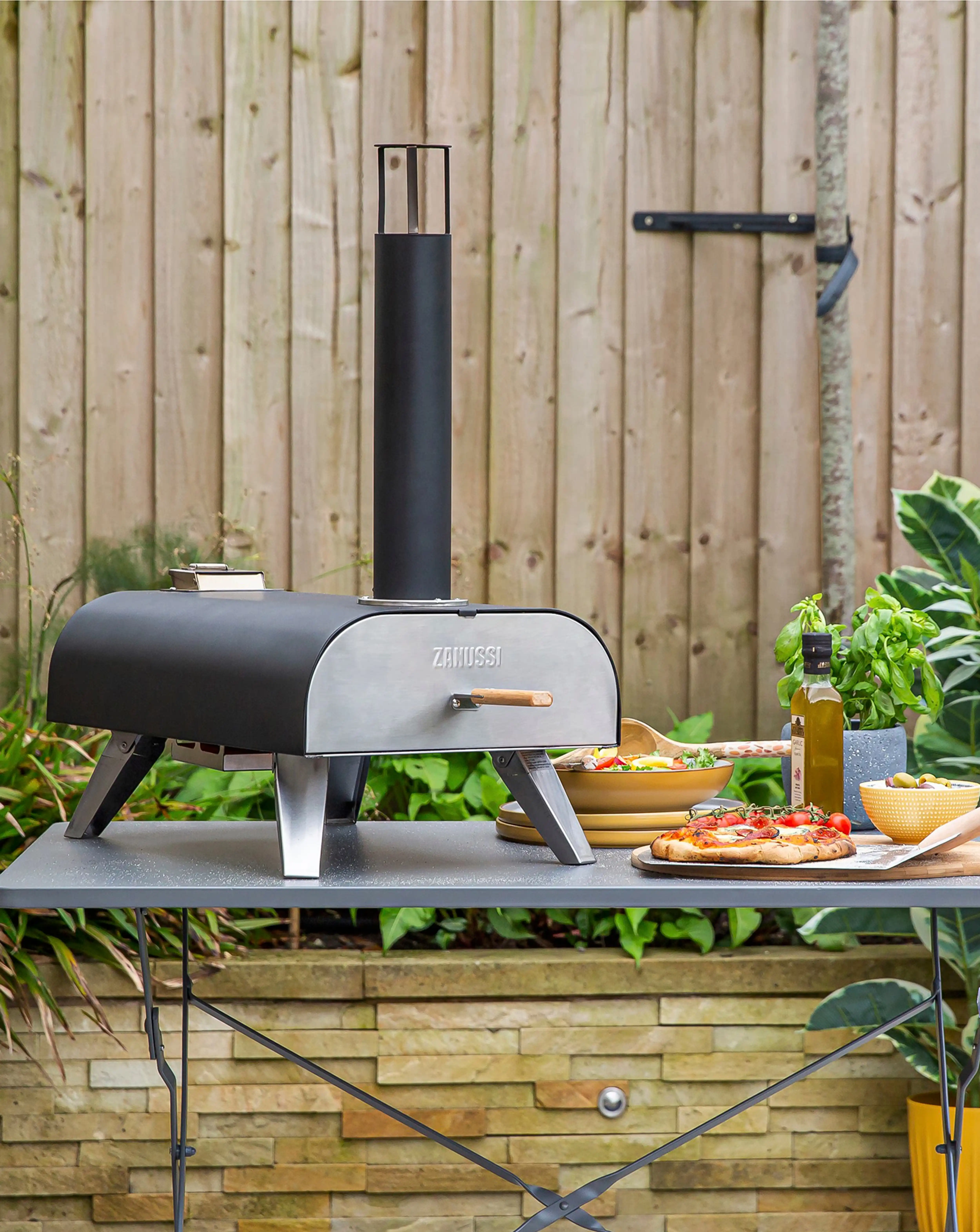 Zanussi BBQ Pizza Oven with Paddle & Cover 5 Zanussi BBQ Pizza Oven with Paddle & Cover