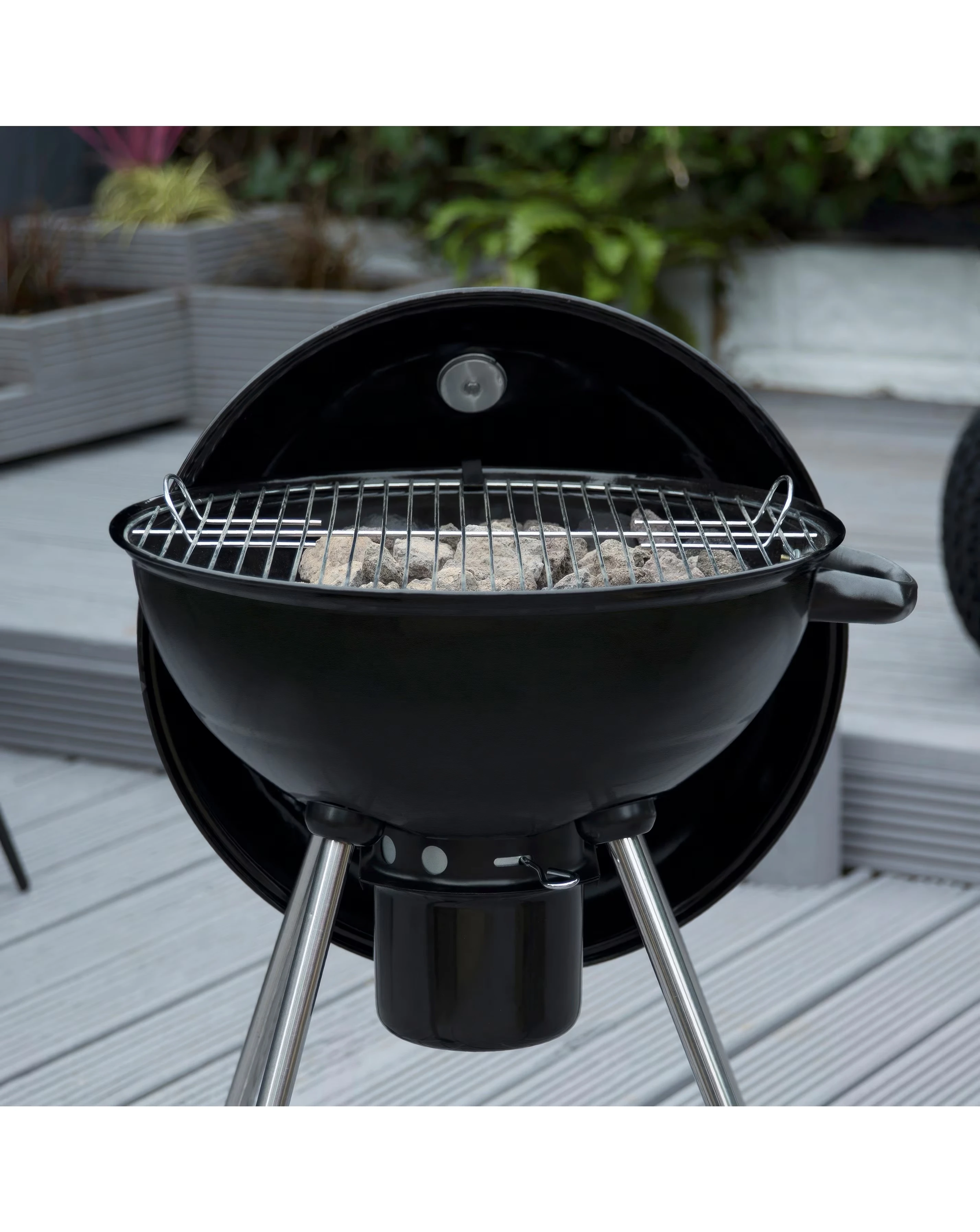 George Foreman Portable Kettle Charcoal BBQ 4 George Foreman Portable Kettle Charcoal BBQ