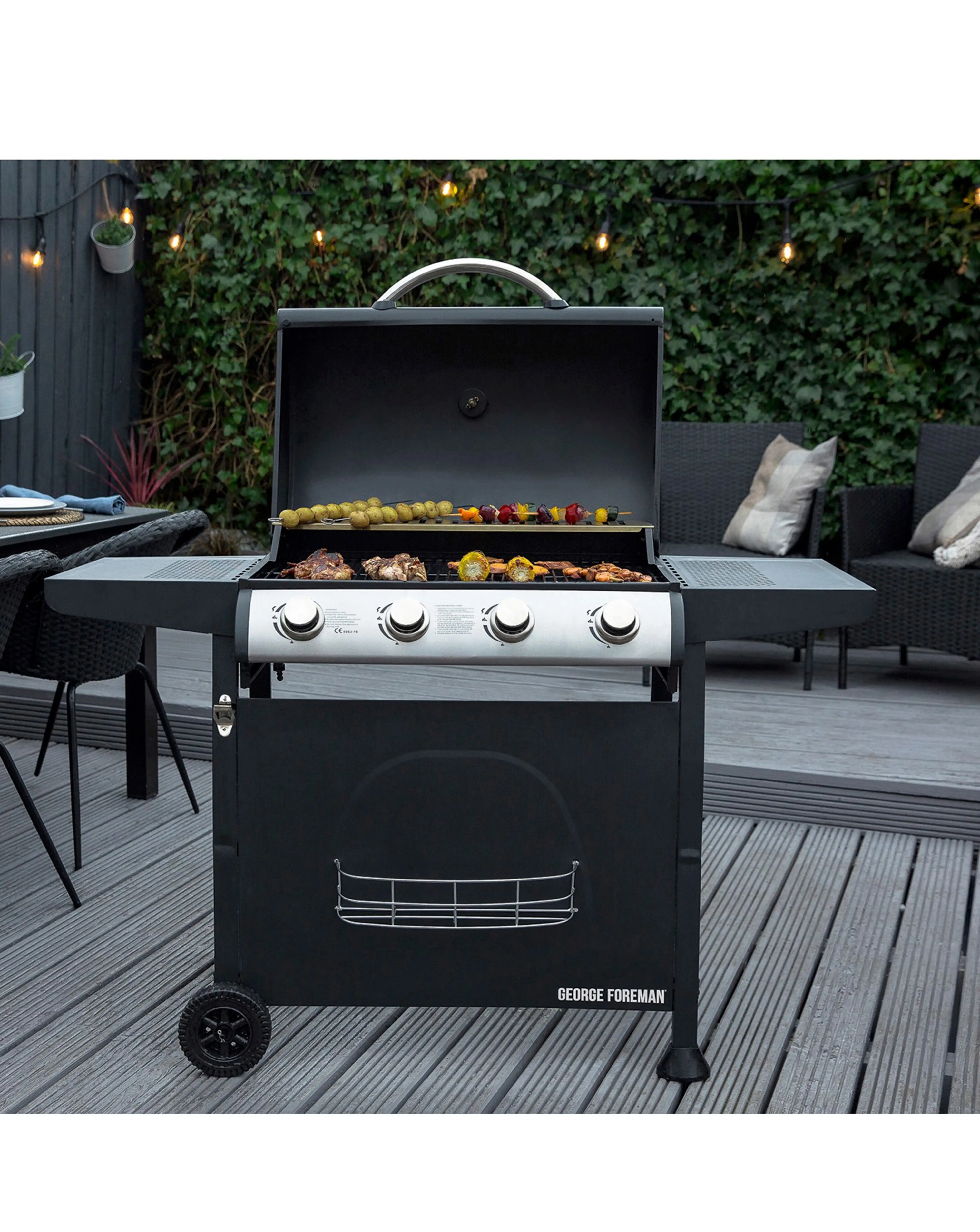 George Foreman 4 Burner Gas BBQ 1 George Foreman 4 Burner Gas BBQ