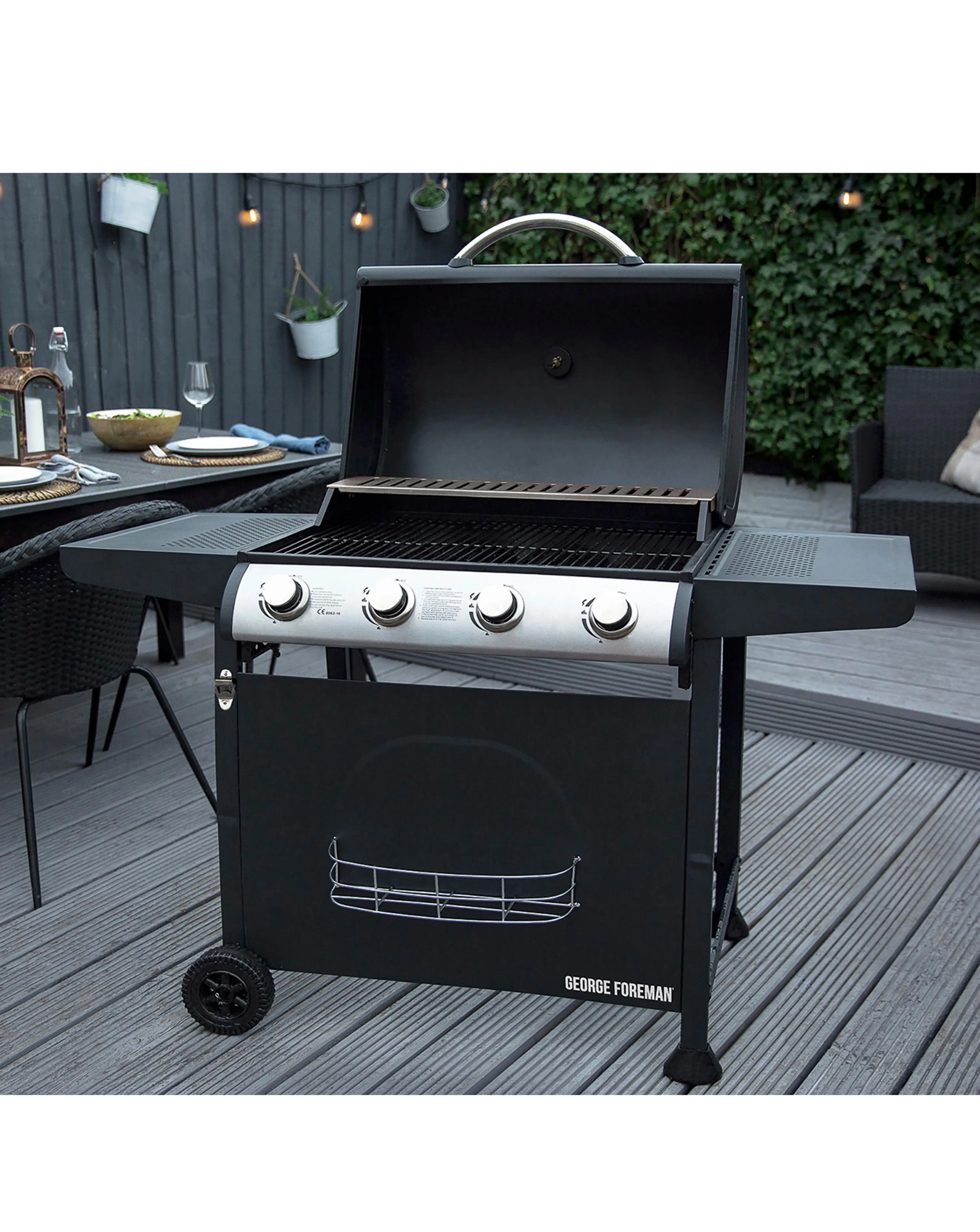 George Foreman 4 Burner Gas BBQ 2 George Foreman 4 Burner Gas BBQ