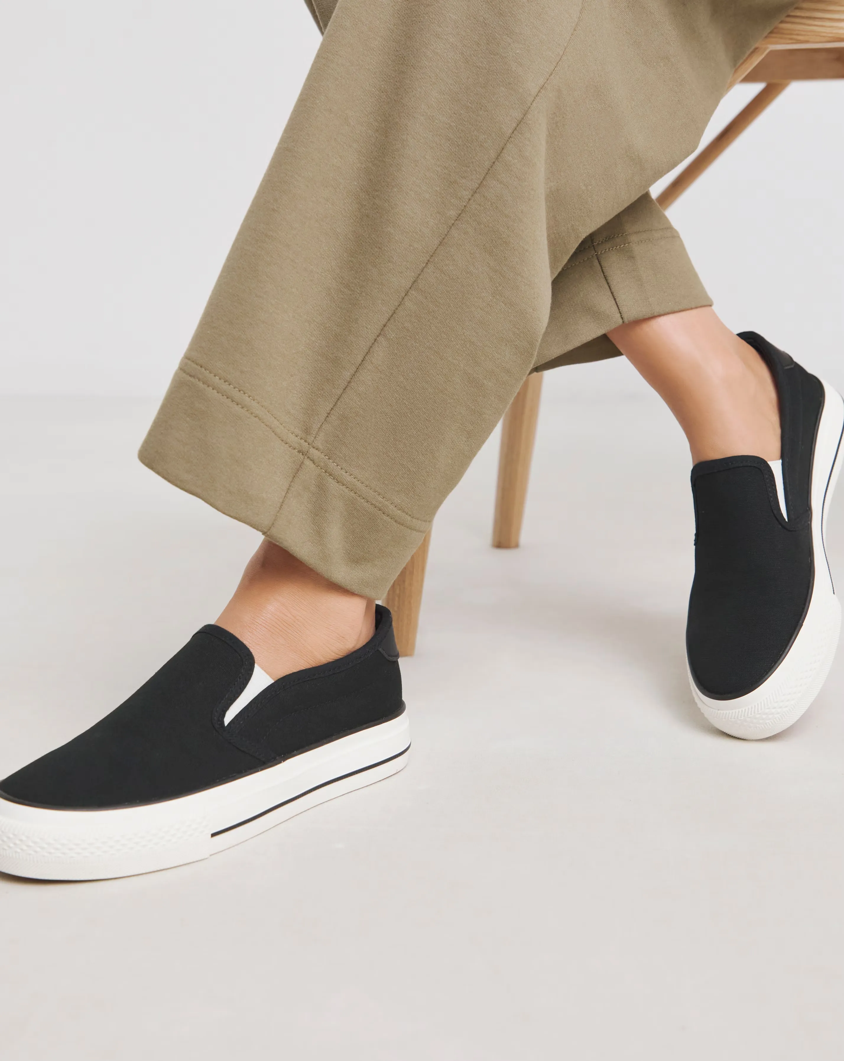 Cali Slip On Canvas Trainer - Extra Wide Fit (EEE) 1 Cali Slip On Canvas Trainer - Extra Wide Fit (EEE)