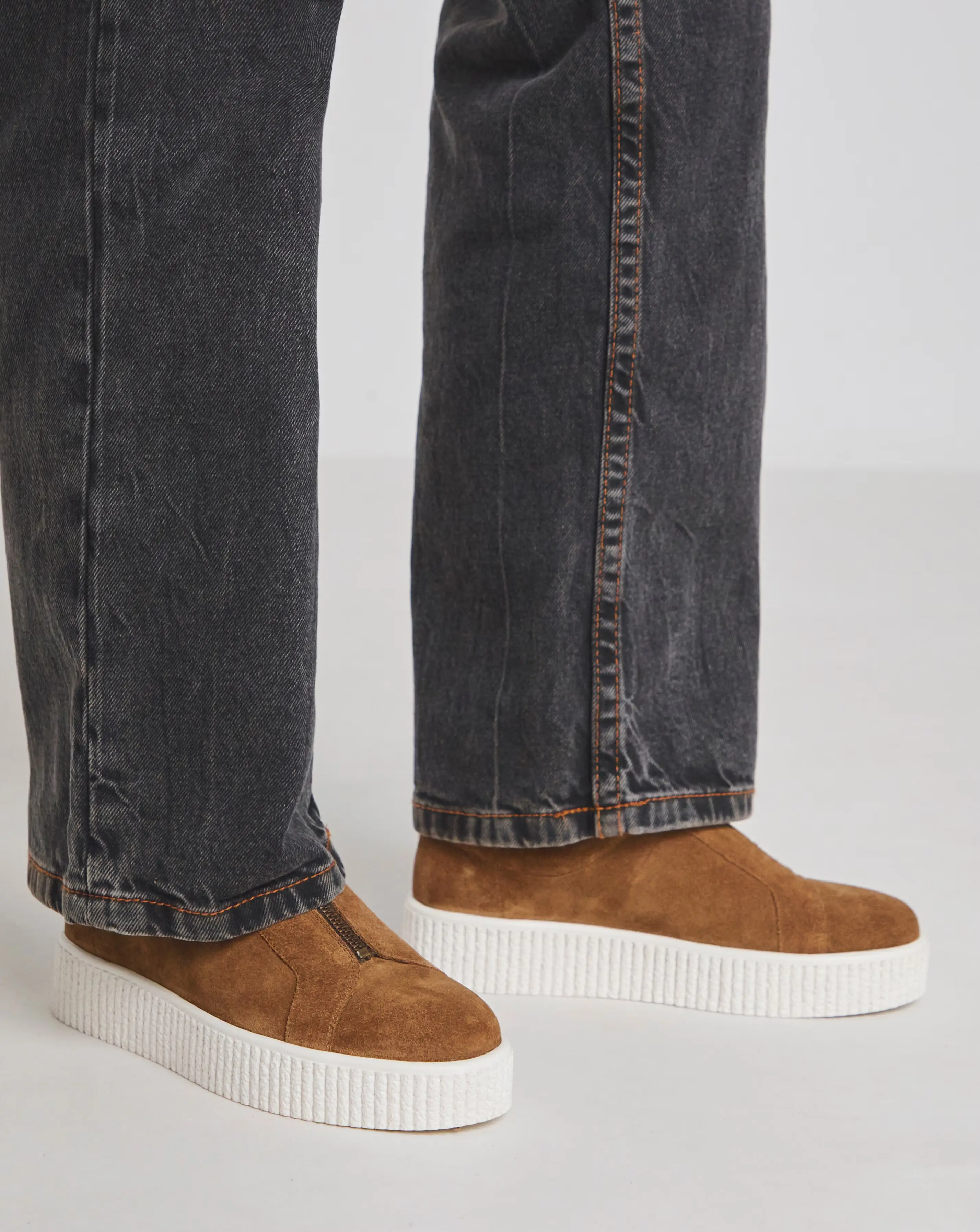 Meridian Zip Up Leather Trainer - Wide Fit (E) 2 Meridian Zip Up Leather Trainer - Extra Wide Fit (EEE)