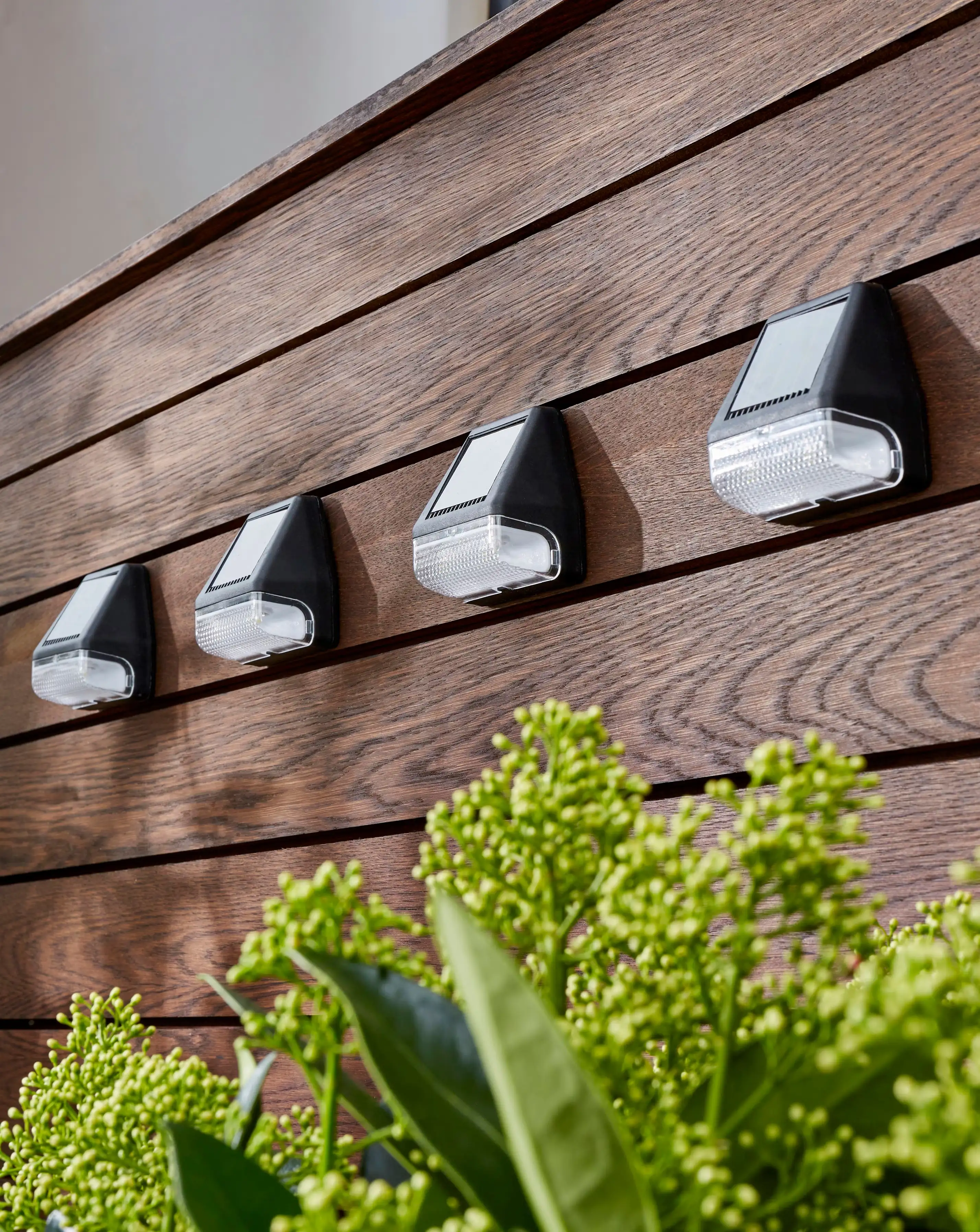 Fence, Wall & Post Lights - Set of 4 2 Fence, Wall & Post Lights - Set of 4