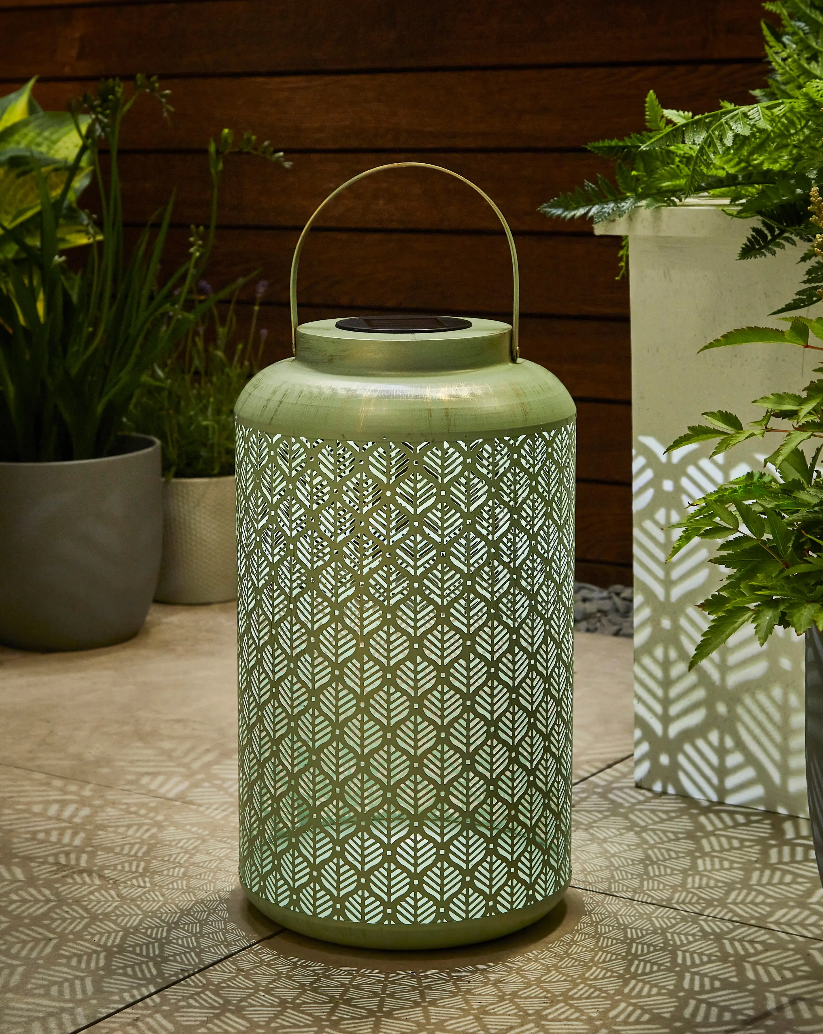 Solaire Lantern XL - Sage 1 Solaire Lantern XL - Sage