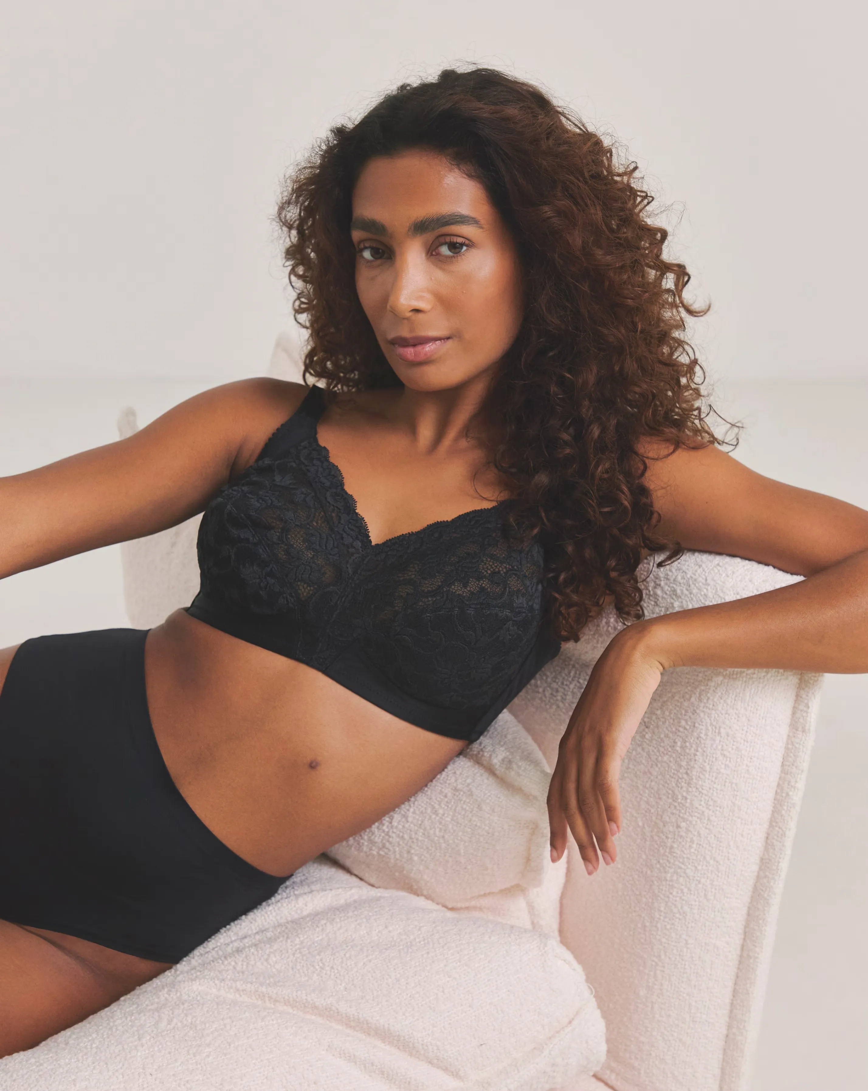 Triumph Delicate Doreen Non Wired Bra 2 Triumph Delicate Doreen Non Wired Bra