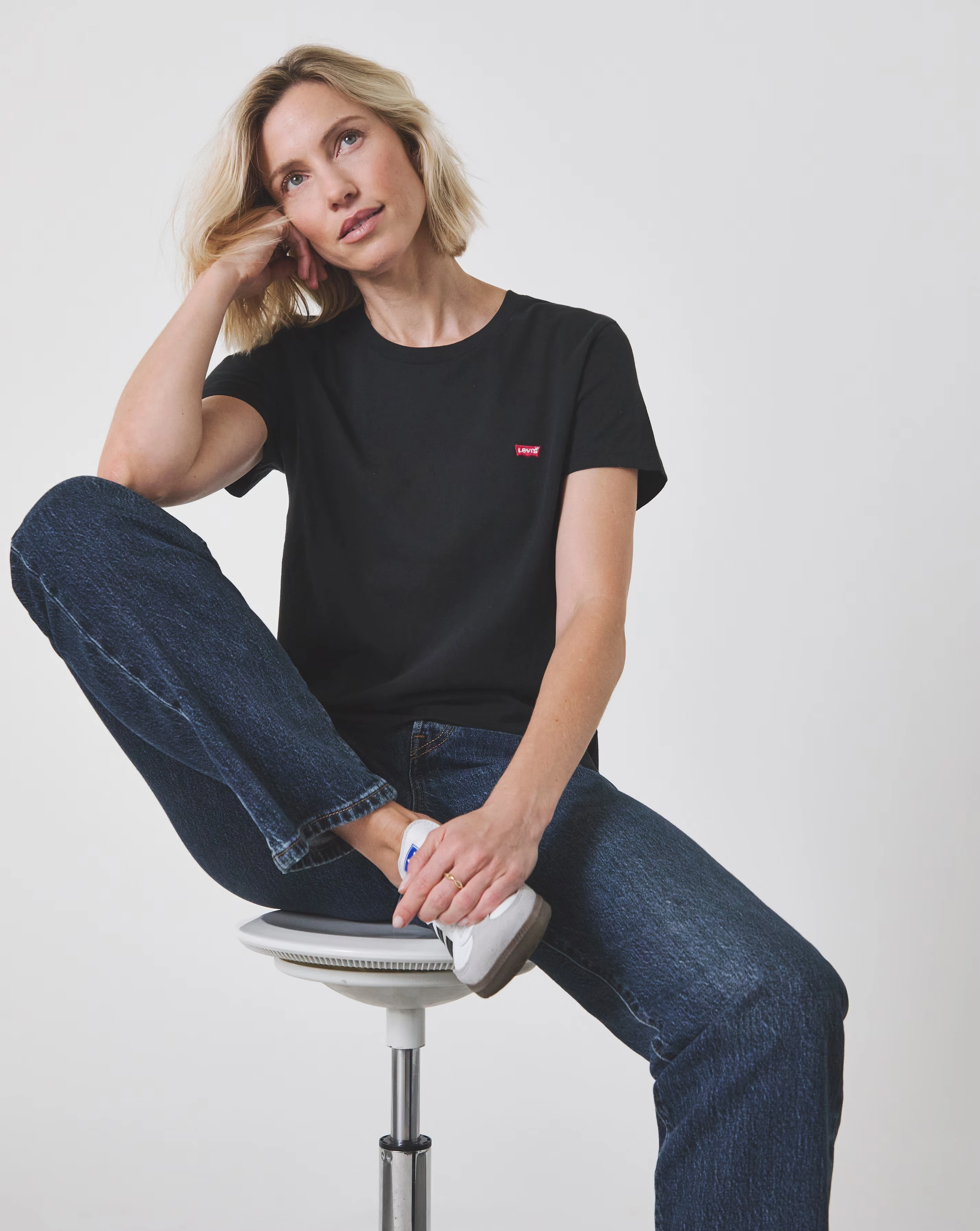 Levi's Perfect Tee Black 2 Levi's Perfect Tee Black