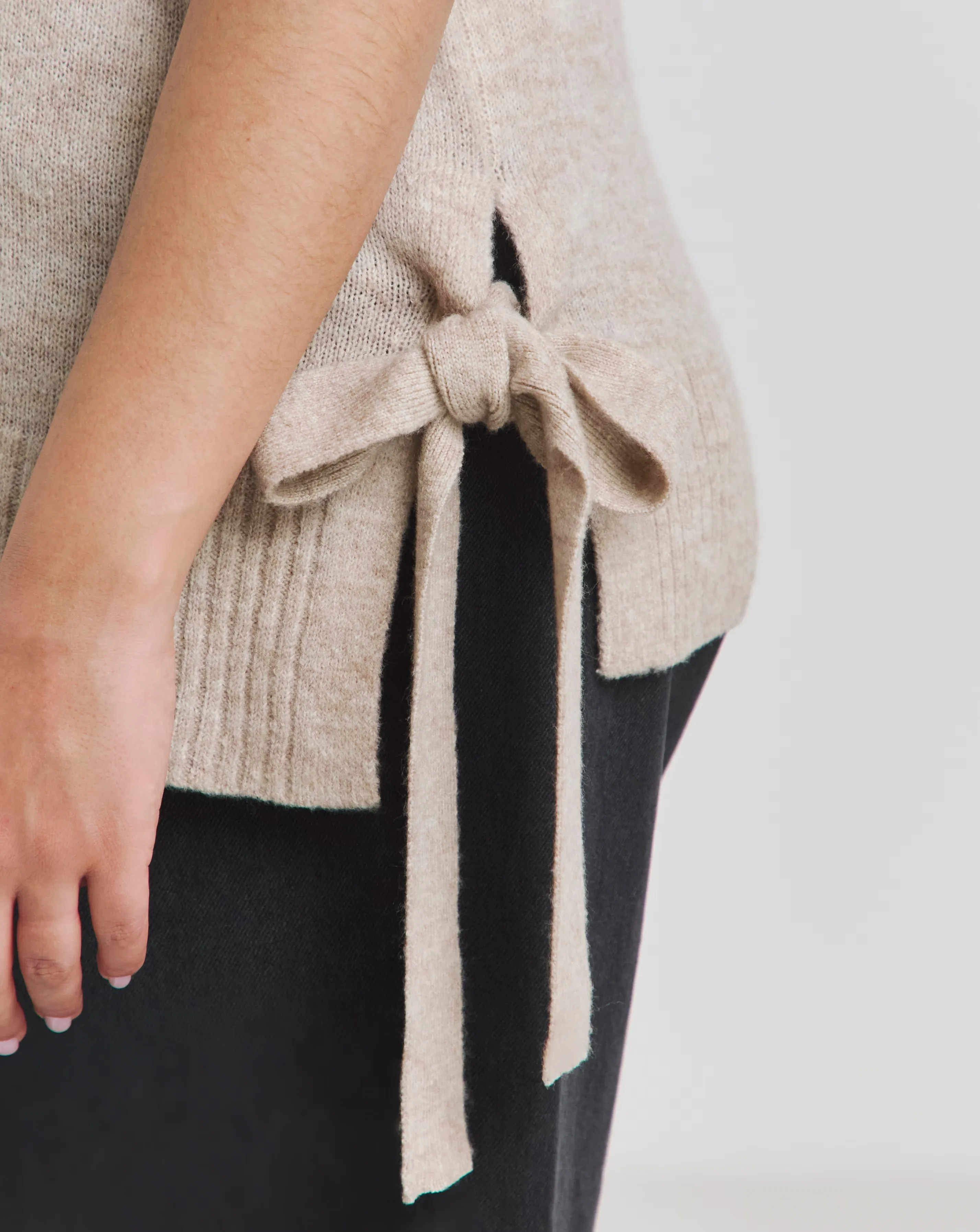 Simply Be Oatmeal Tie Side Knitted Vest 3 Simply Be Oatmeal Tie Side Knitted Vest