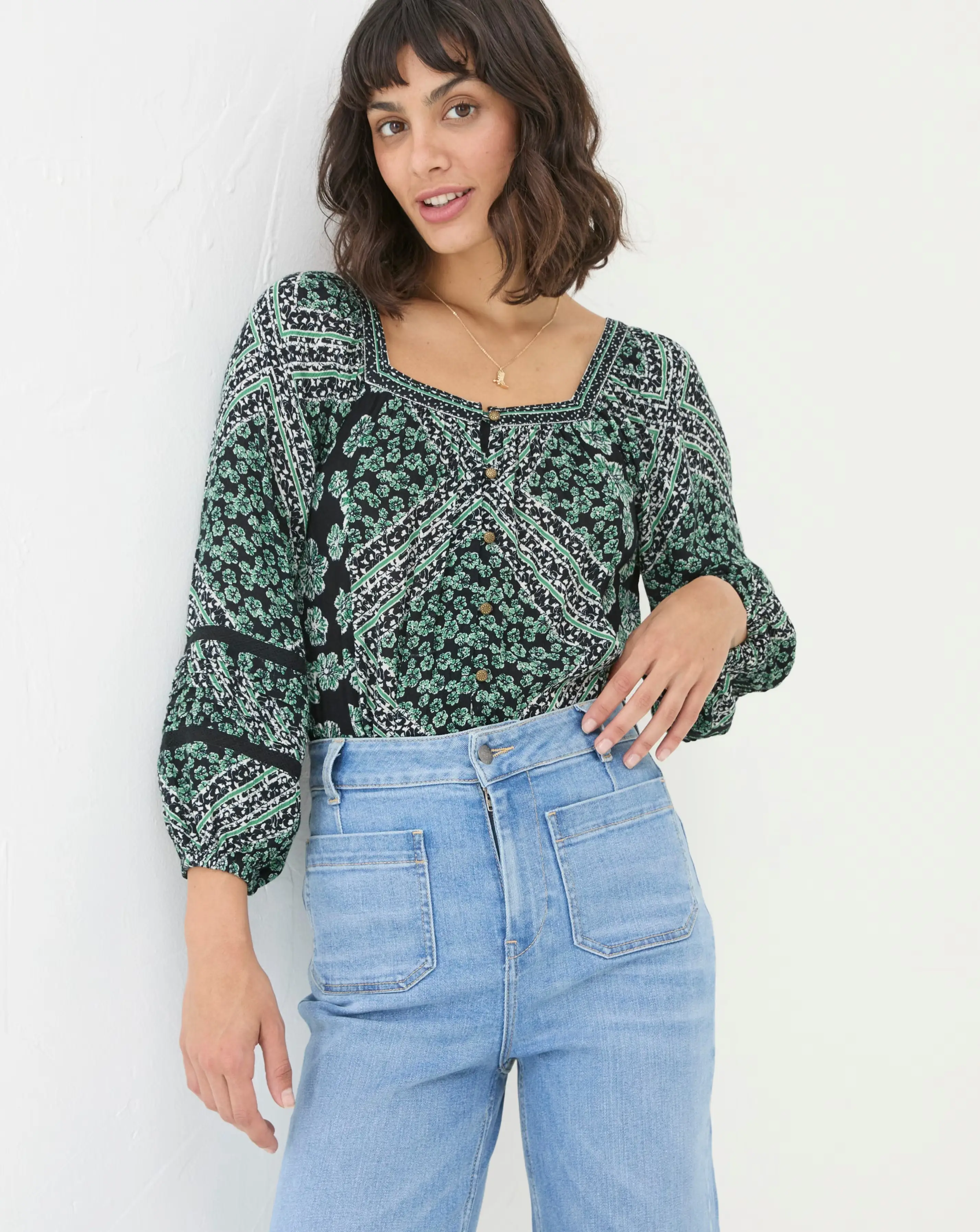 FatFace Caitlin Spaced Floral Tunic 1 FatFace Caitlin Spaced Floral Tunic