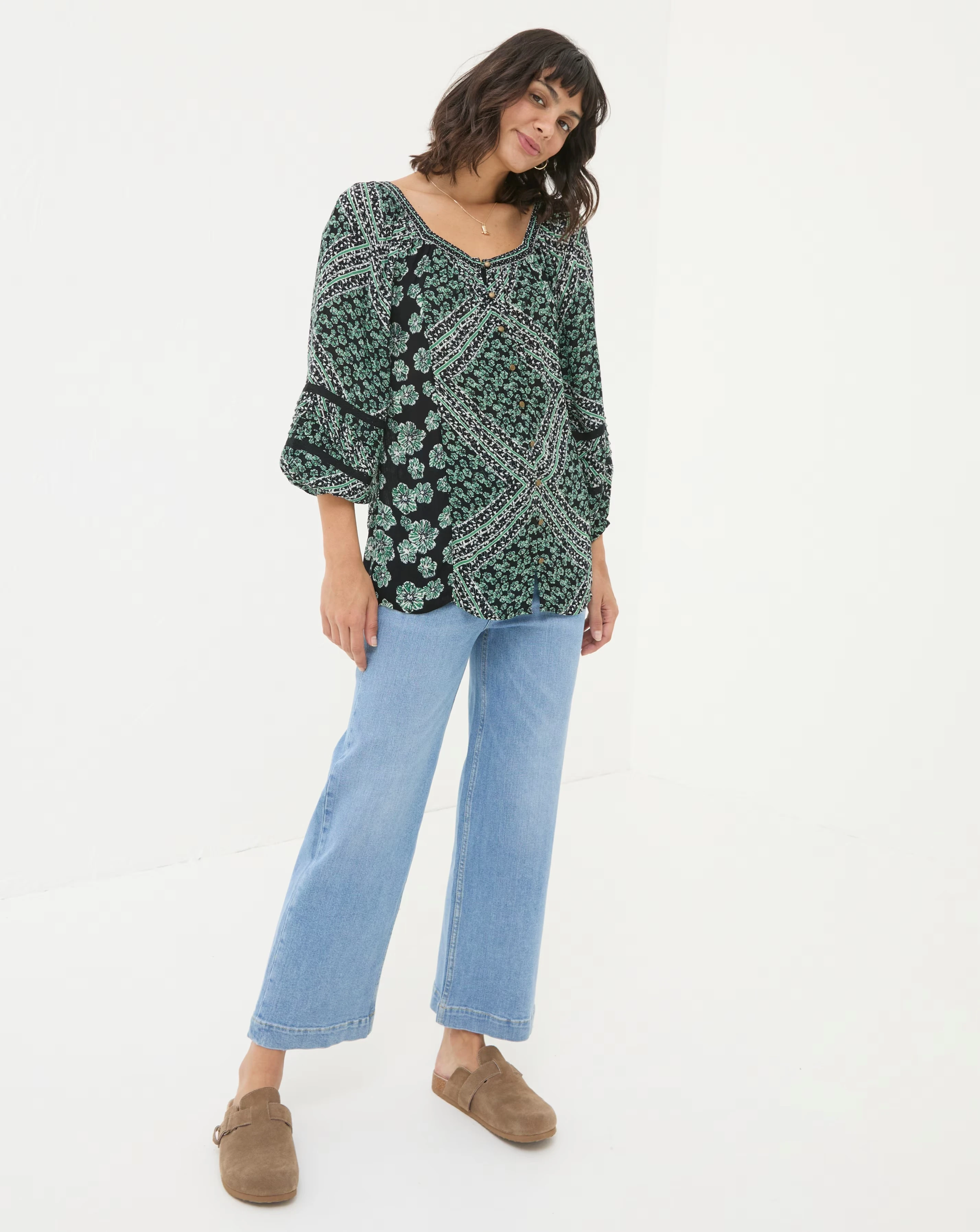 FatFace Caitlin Spaced Floral Tunic 2 FatFace Caitlin Spaced Floral Tunic