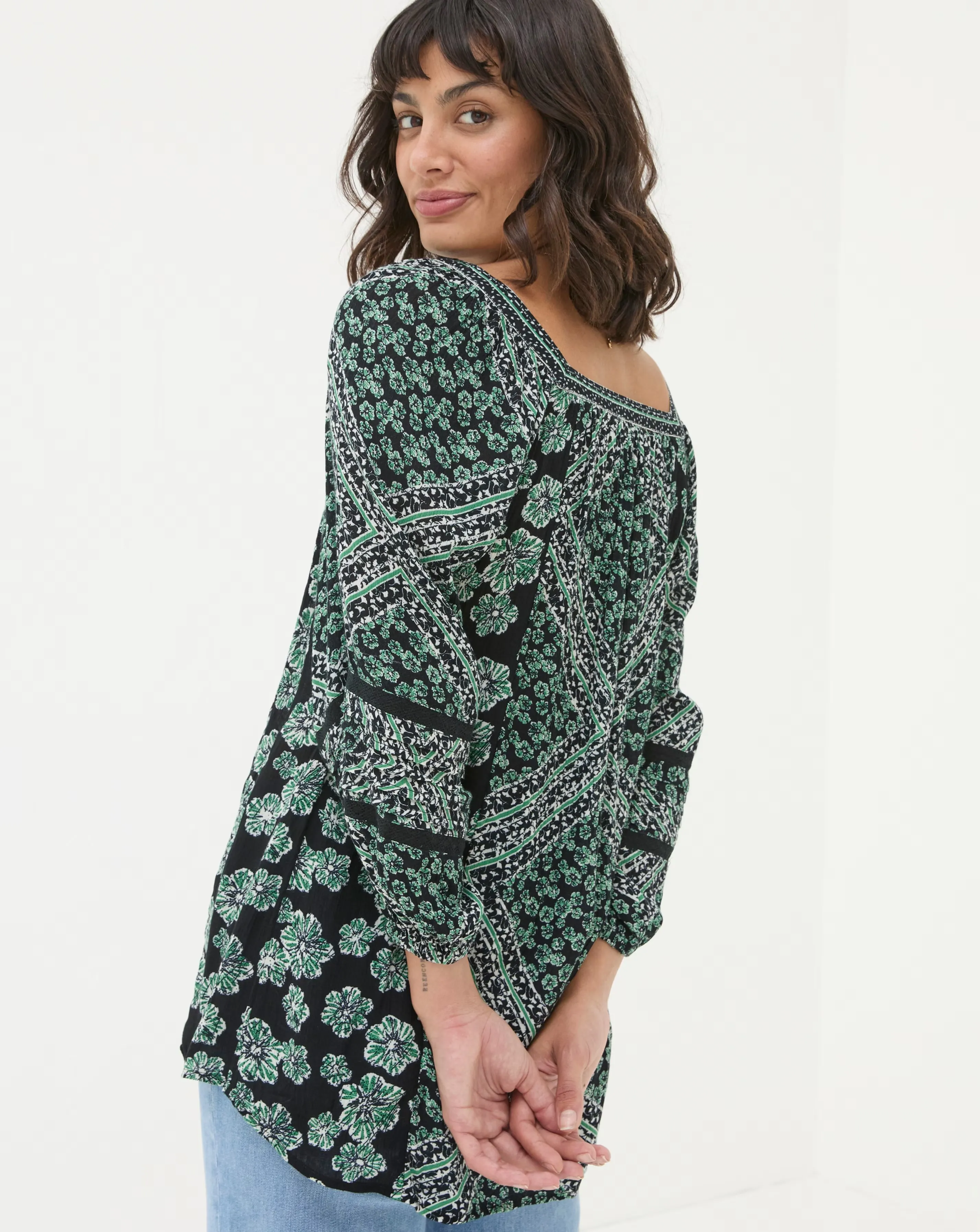 FatFace Caitlin Spaced Floral Tunic 3 FatFace Caitlin Spaced Floral Tunic