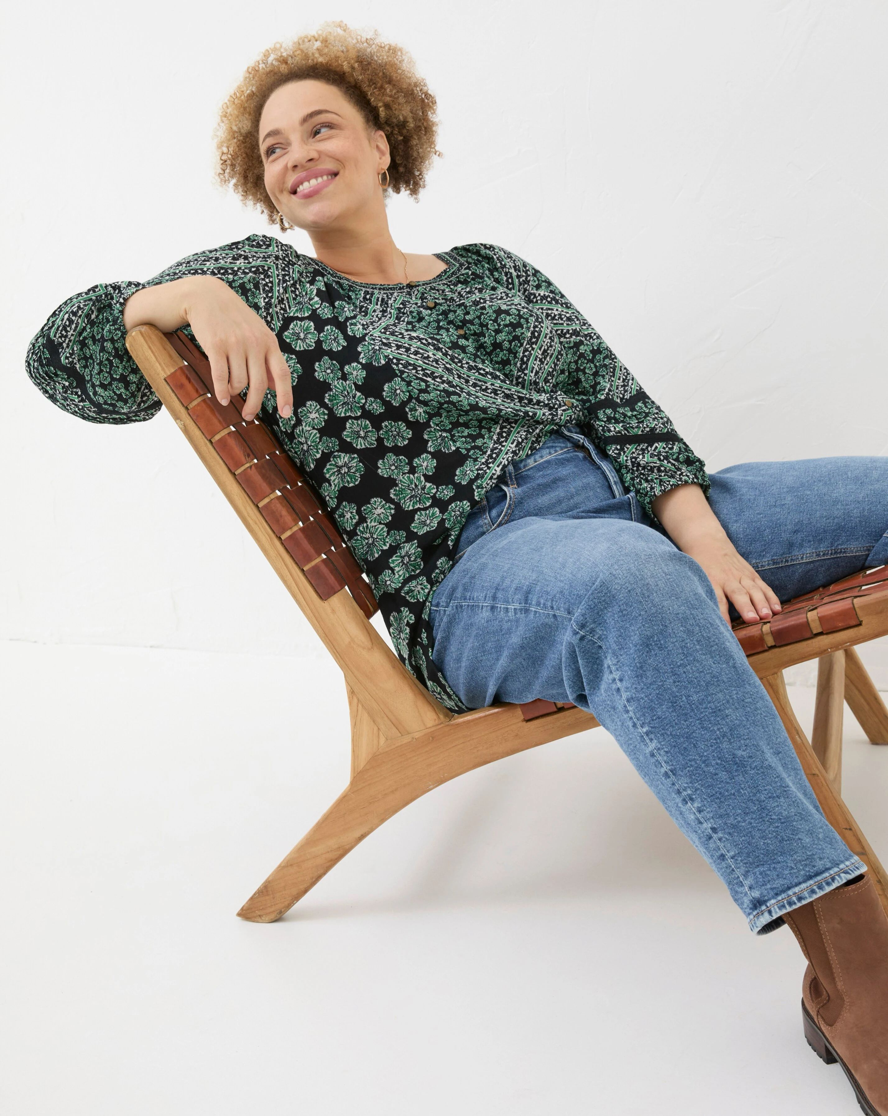 FatFace Caitlin Spaced Floral Tunic 7 FatFace Caitlin Spaced Floral Tunic