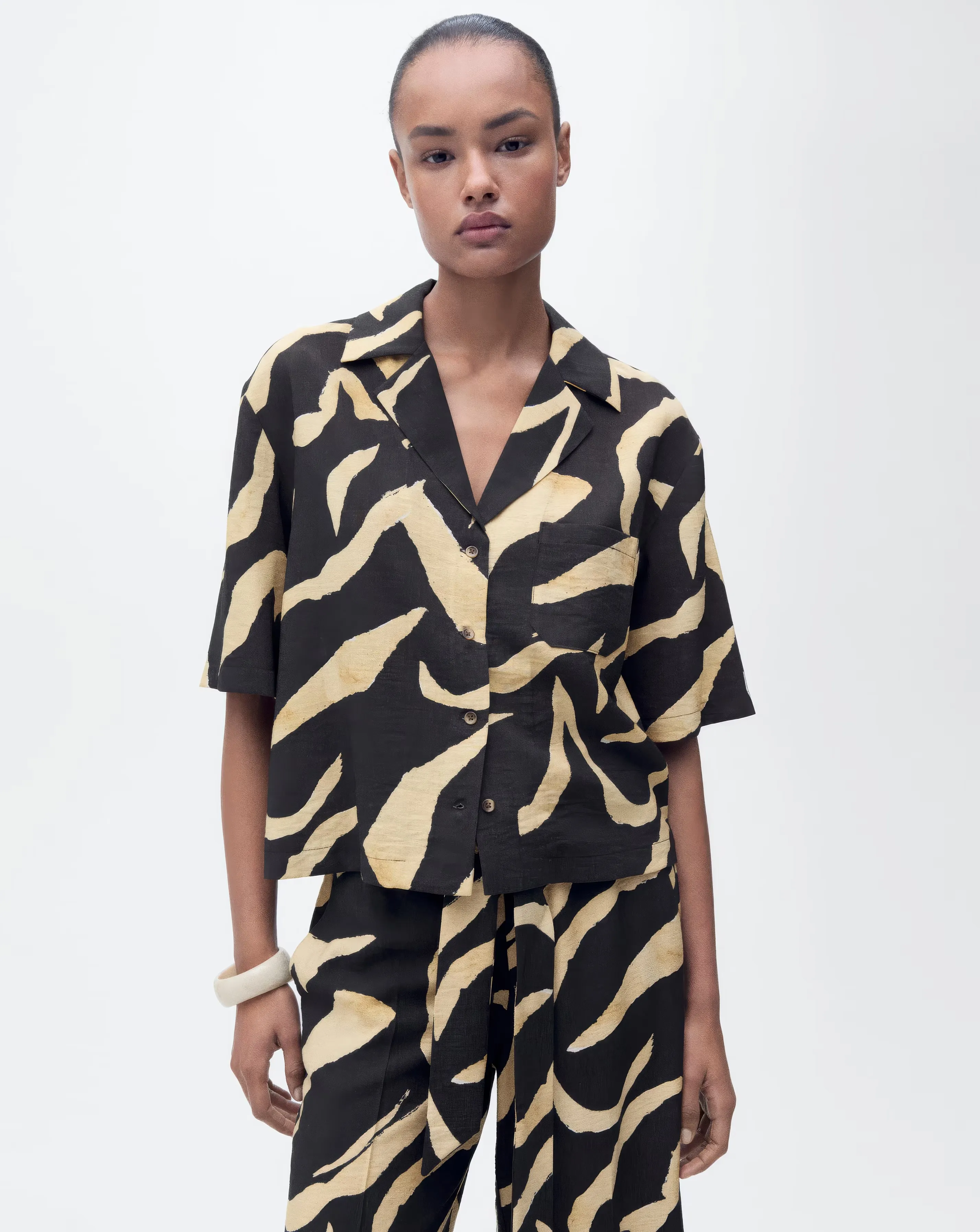 Mango Printed Short-Sleeved Shirt 1 Mango Printed Short-Sleeved Shirt