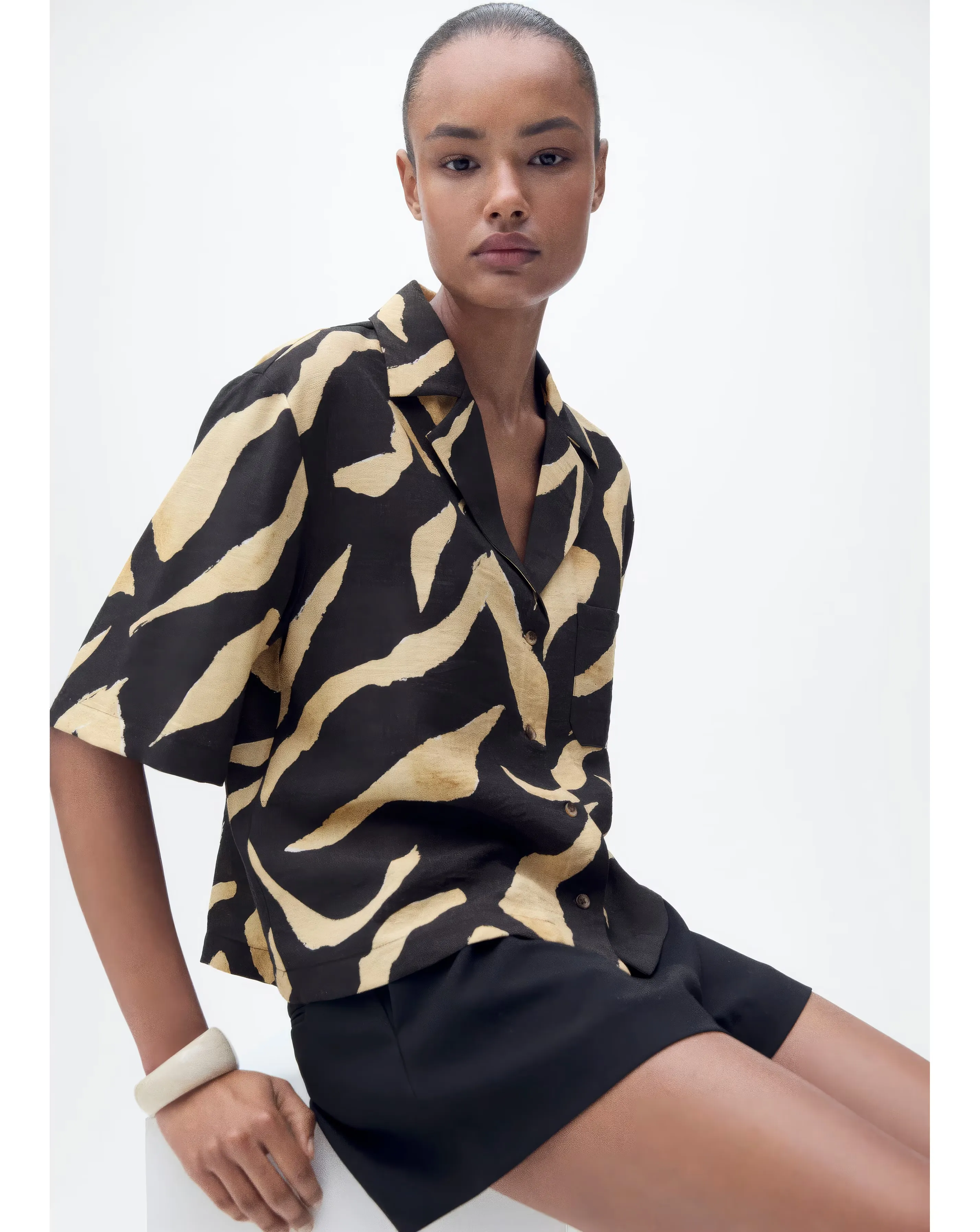 Mango Printed Short-Sleeved Shirt 3 Mango Printed Short-Sleeved Shirt