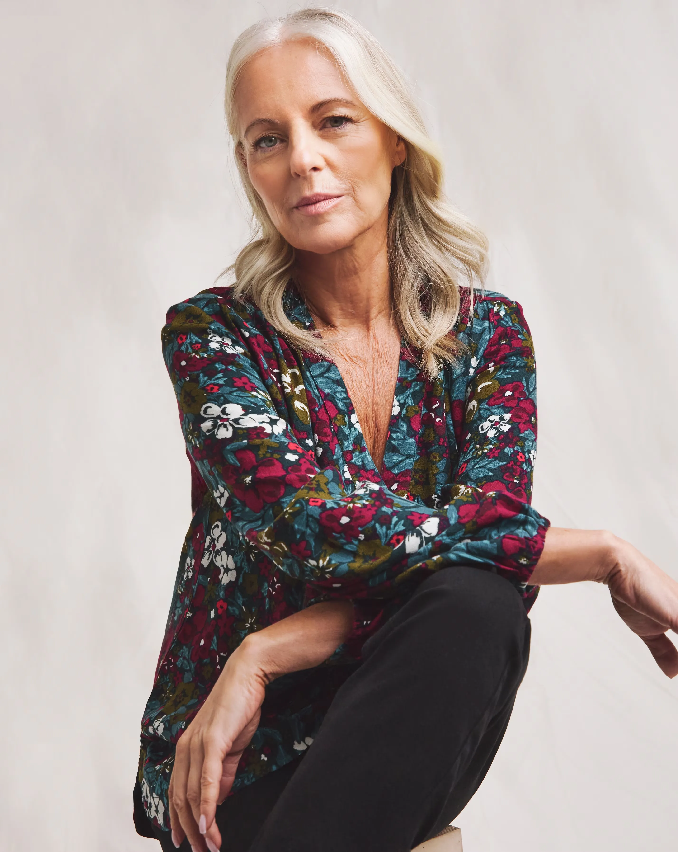 Julipa Moss Crepe Floral Printed Blouse 4 Julipa Moss Crepe Floral Printed Blouse