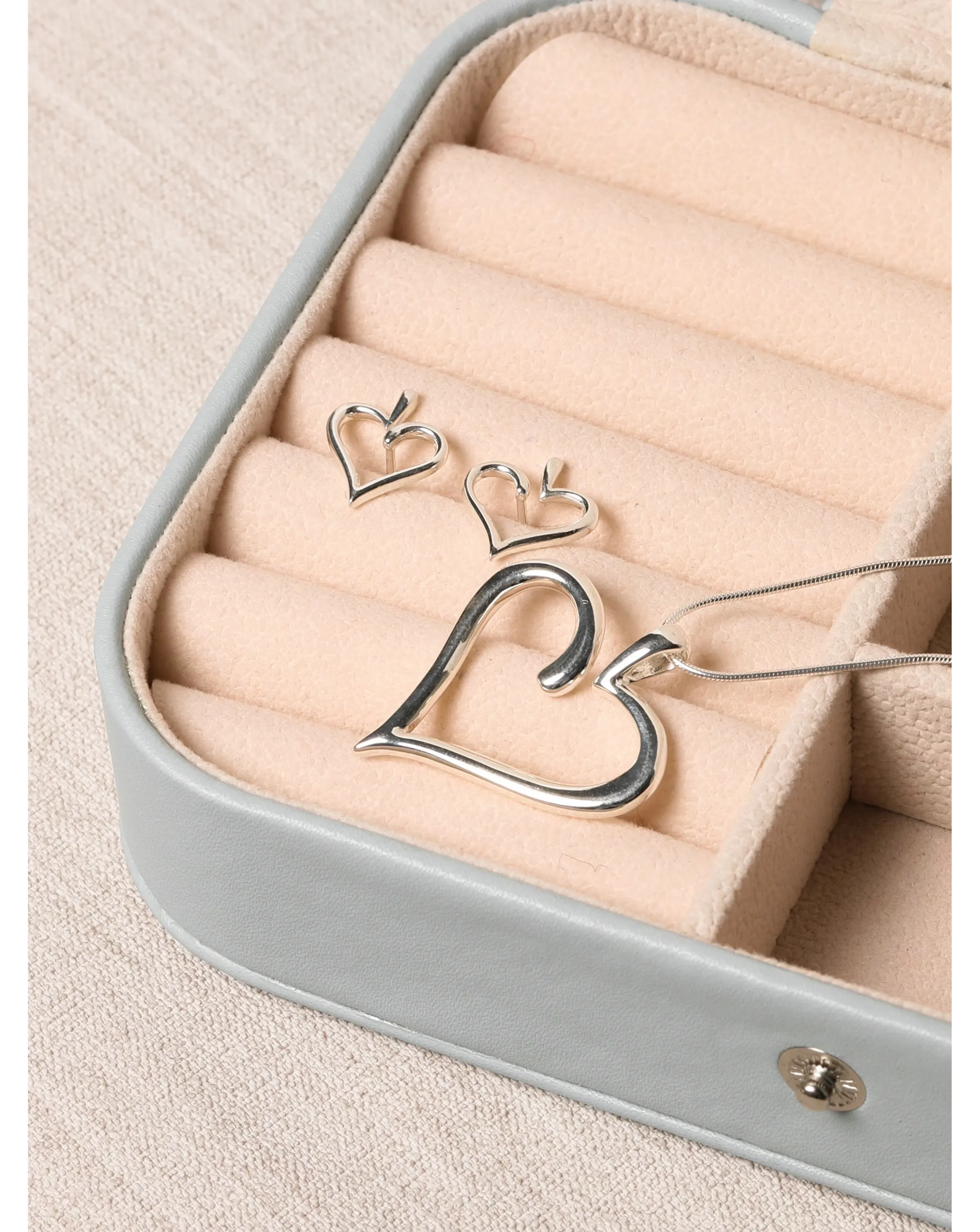 Simply Silver Sterling Silver 925 Polished Open Heart Stud Earrings 3 Simply Silver Sterling Silver 925 Polished Open Heart Stud Earrings