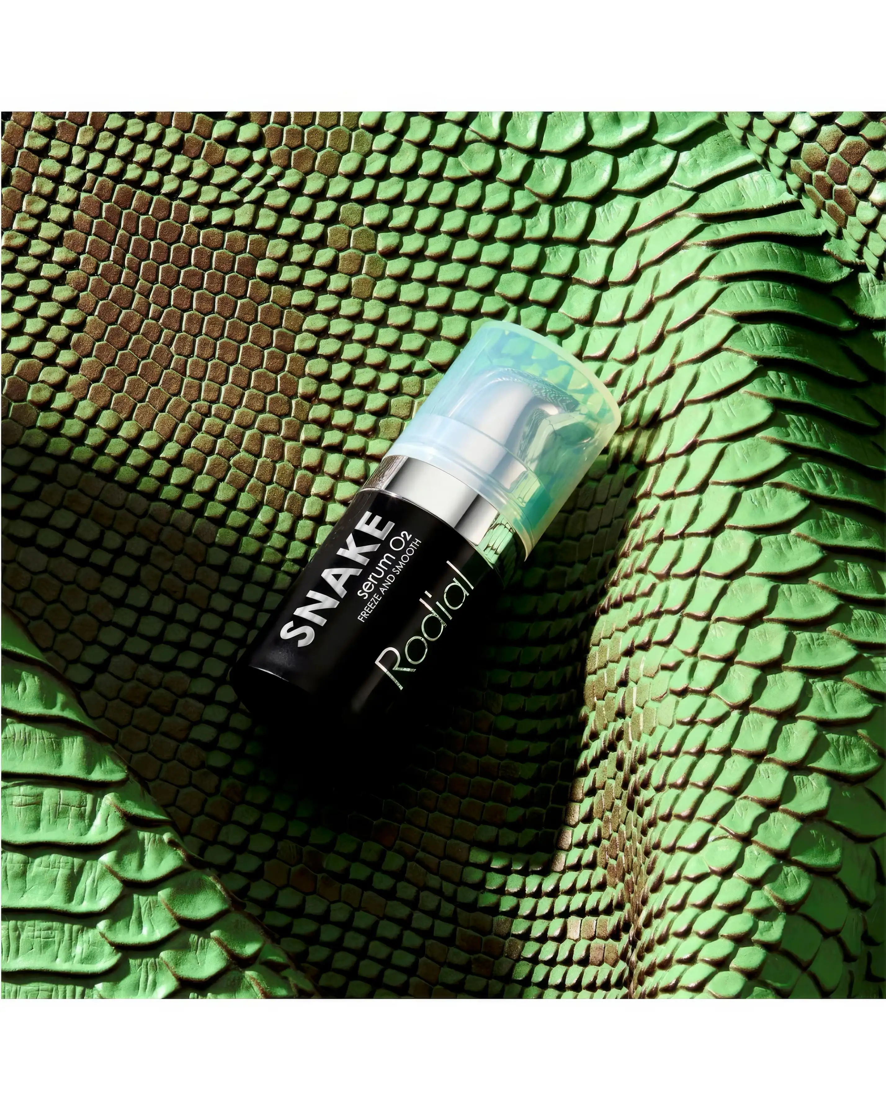 Rodial Snake Serum O2 Deluxe 3 Rodial Snake Serum O2 Deluxe