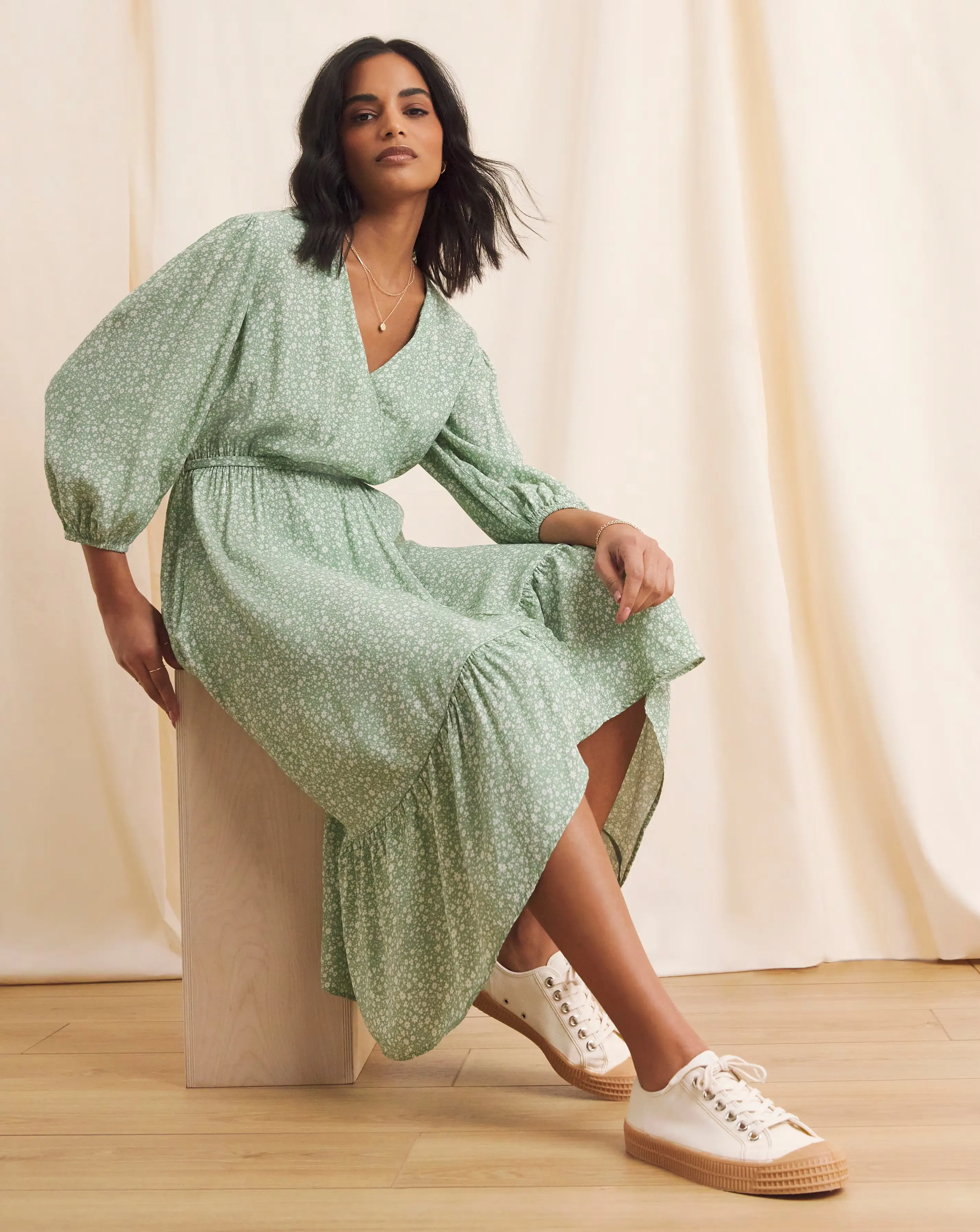 Anise Elodie V Neck Midi Dress 3 Anise Elodie V Neck Midi Dress