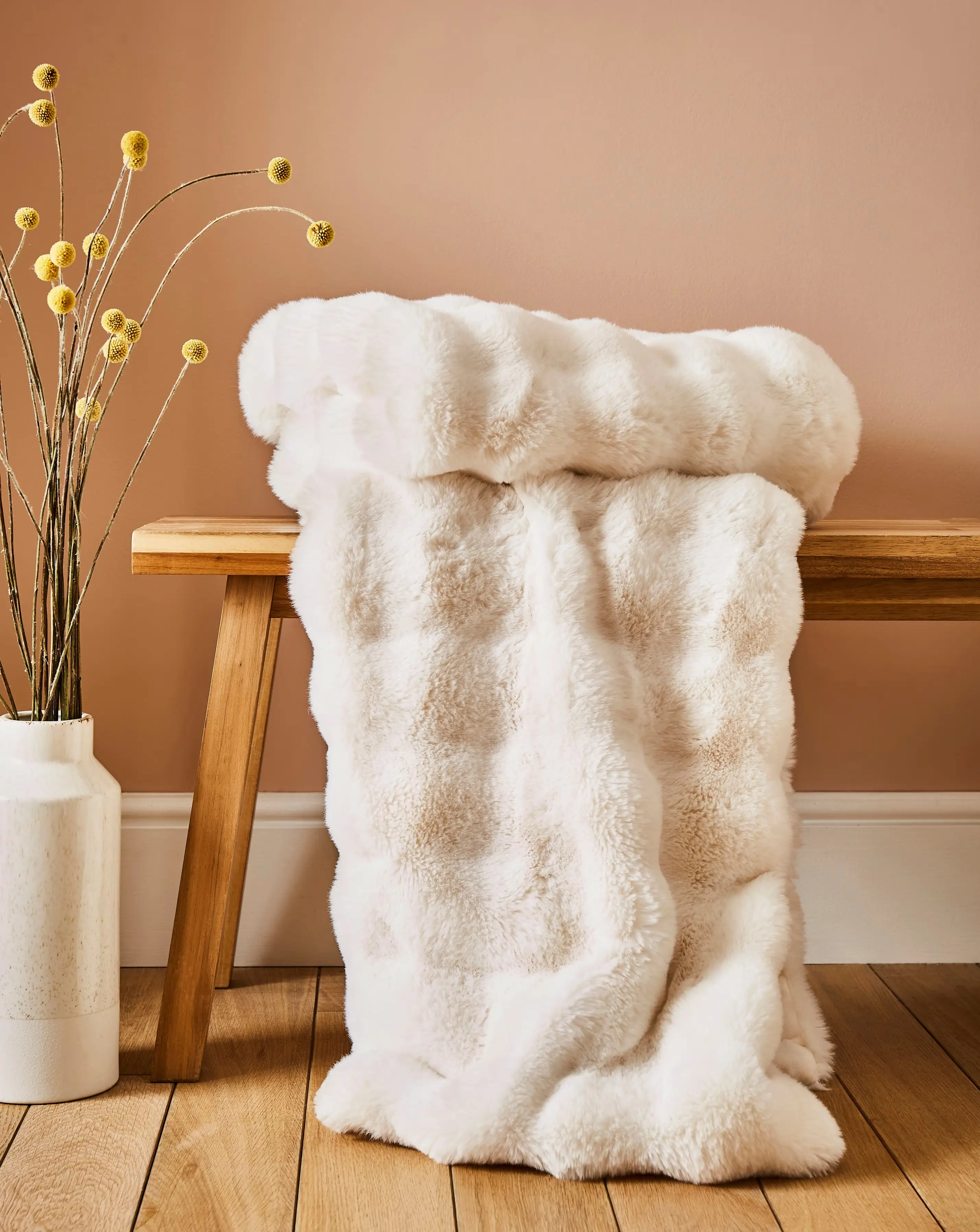 Gray & Osbourn Bubble Faux Fur Throw