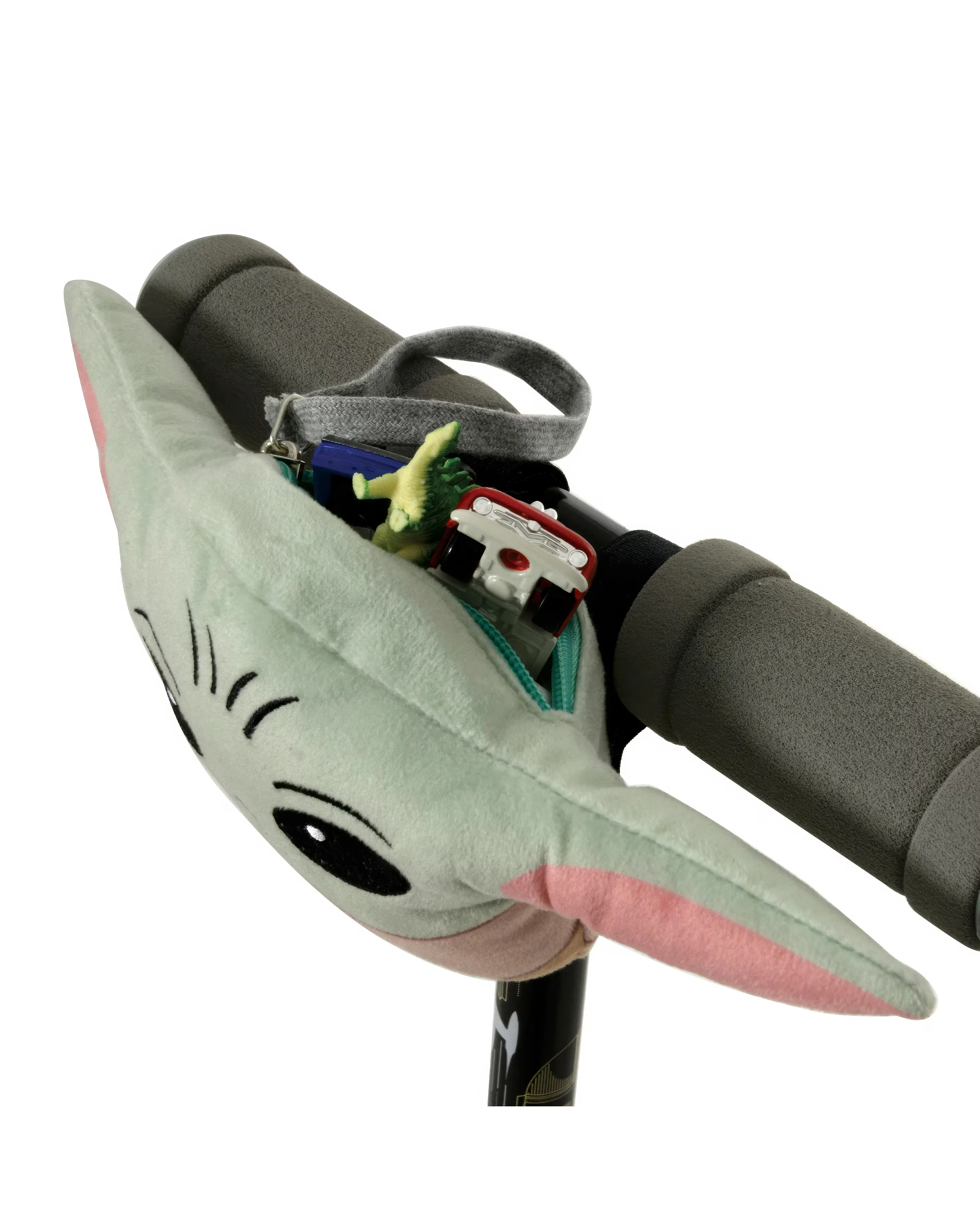 Star Wars Inline Scooter with Grogu Squishle 4 Star Wars Inline Scooter with Grogu Squishle