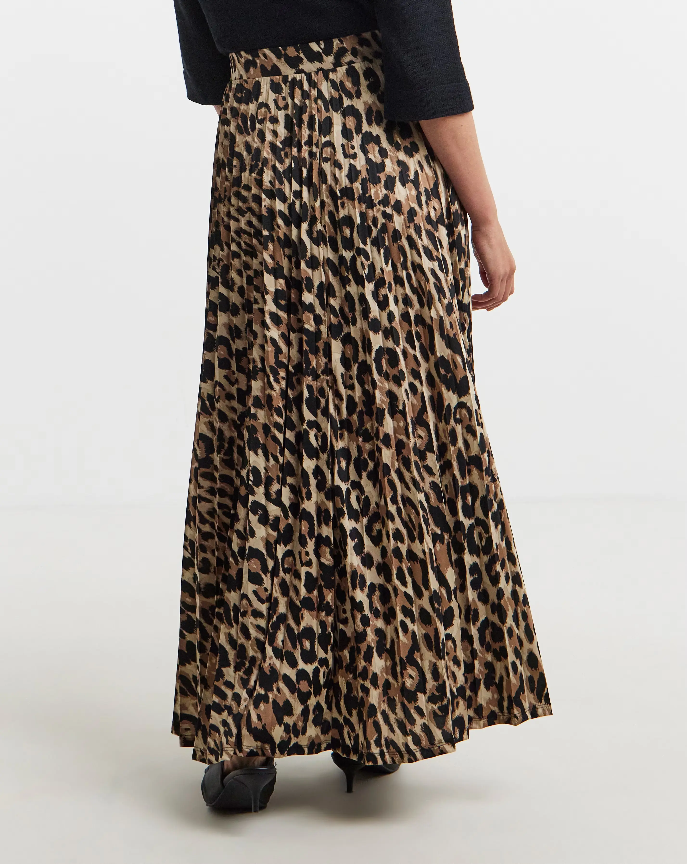 Animal Pleated Pull On Jersey Maxi Skirt 4 Animal Pleated Pull On Jersey Maxi Skirt