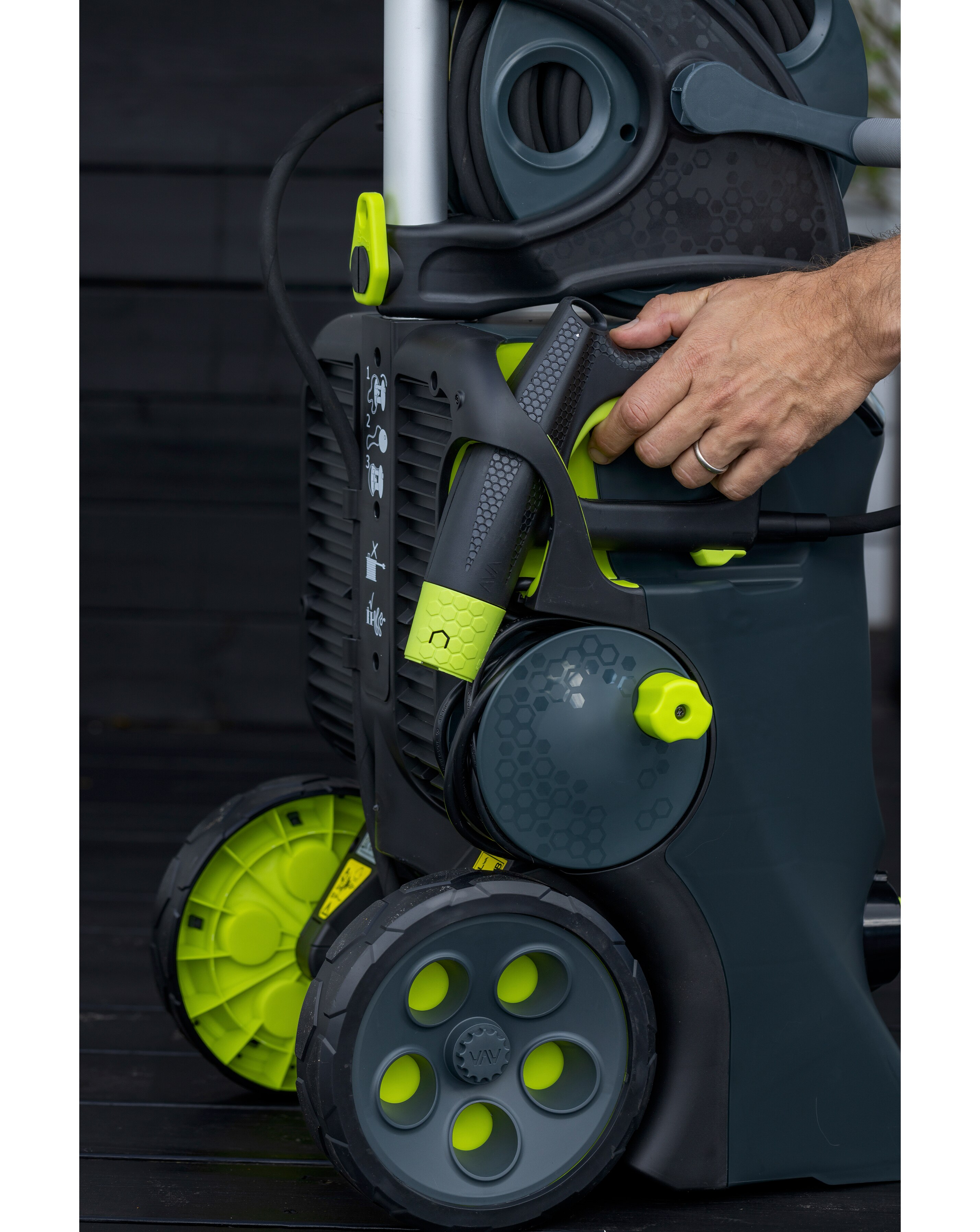 AVA Evolution P60 Large Pressure Washer Bundle 7 AVA Evolution P60 Large Pressure Washer Bundle