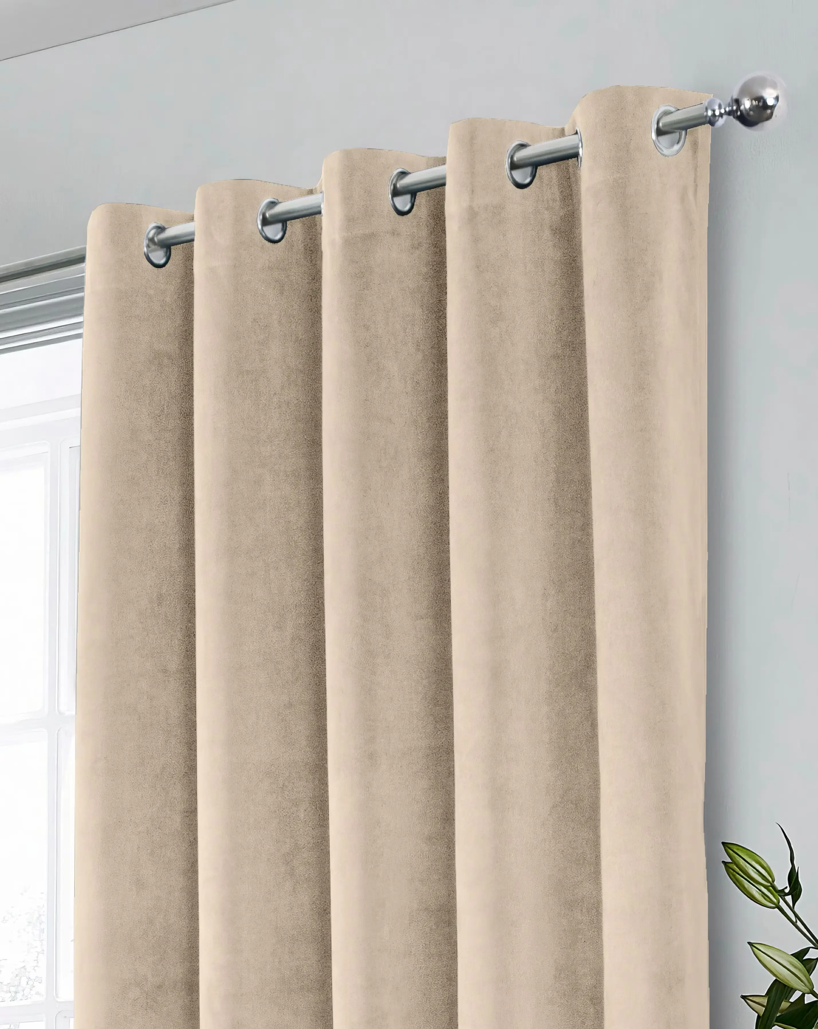 Hampton 100% Blackout Eyelet Velvet Curtain 6 Hampton 100% Blackout Eyelet Velvet Curtain