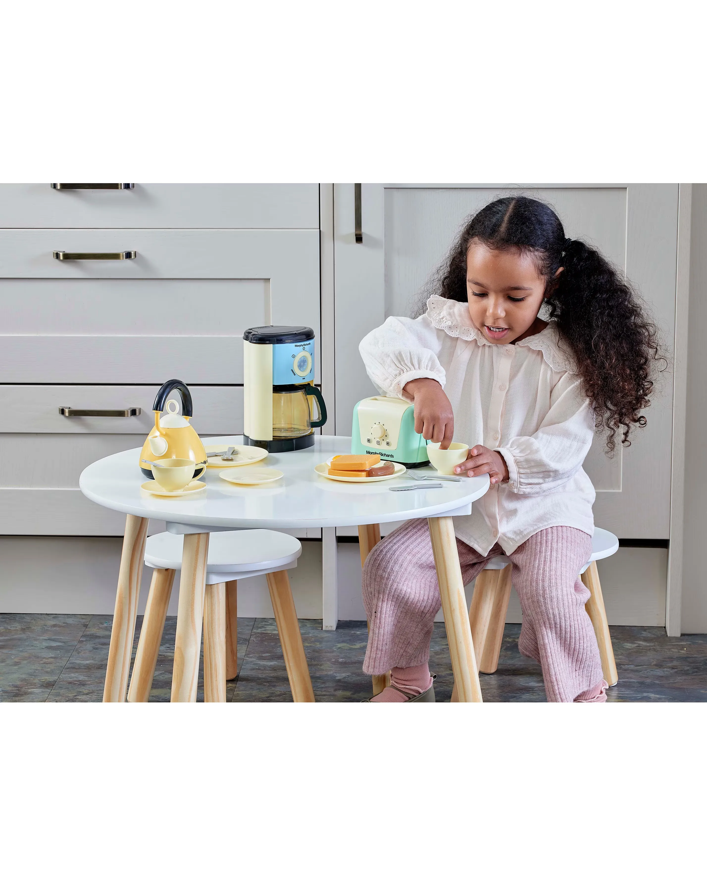 Casdon Morphy Richards Toy Kitchen Set 3 Casdon Morphy Richards Toy Kitchen Set