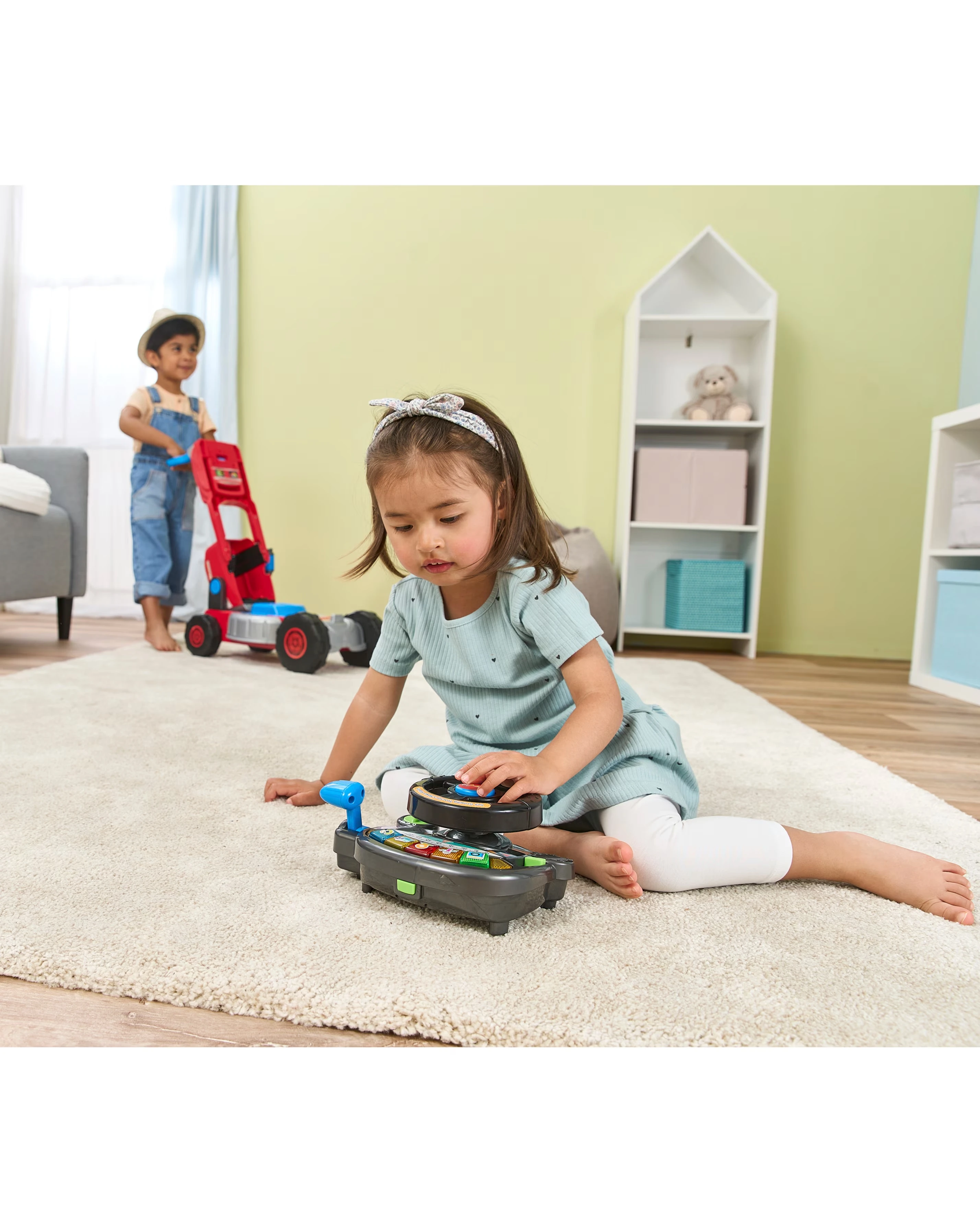 VTech 3-in-1 Mow and Grow Tractor 5 VTech 3-in-1 Mow and Grow Tractor