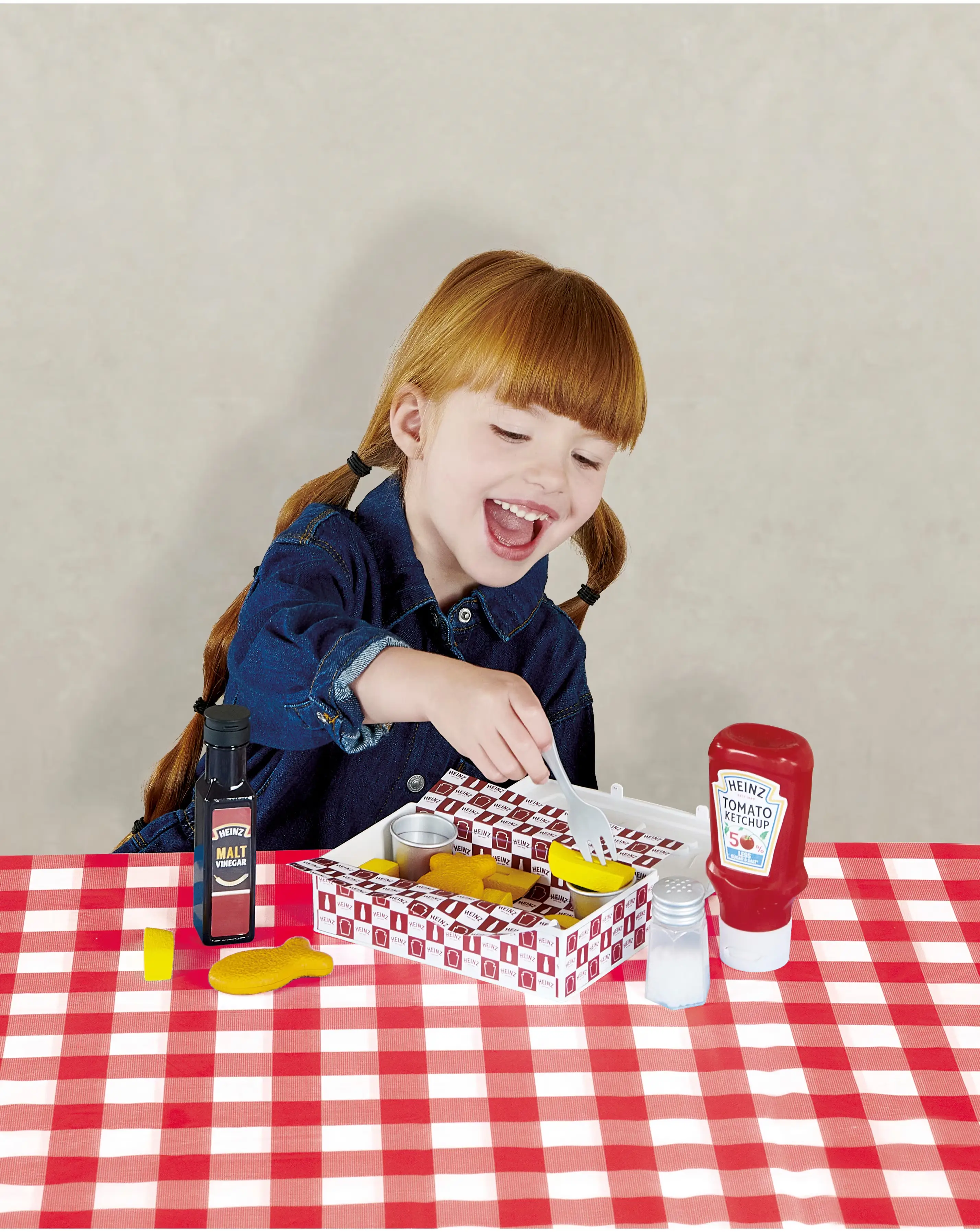 Heinz Toy Fish & Chips Takeaway Set 7 Heinz Toy Fish & Chips Takeaway Set