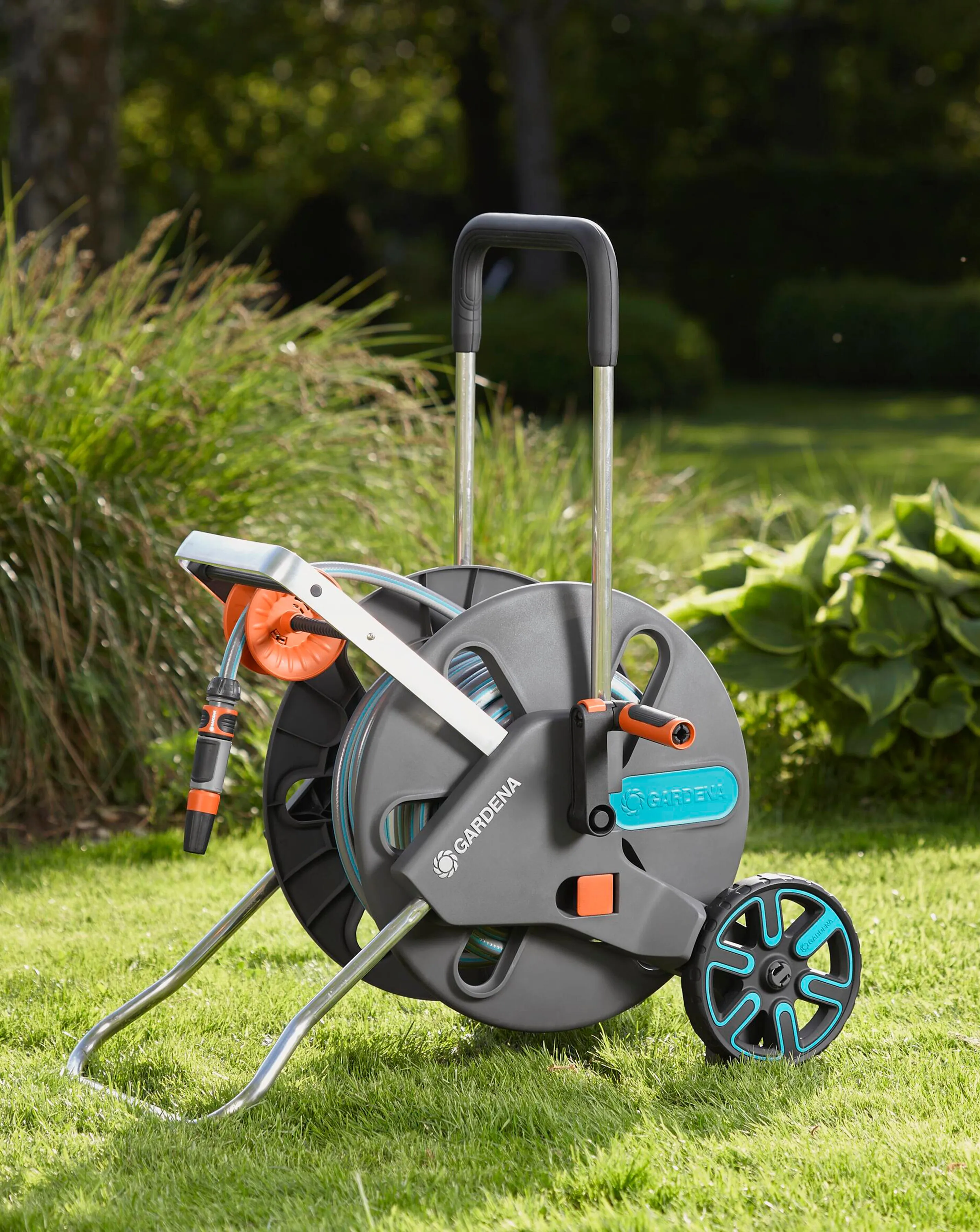Gardena CleverRoll 50m Hose Trolley Set 2 Gardena CleverRoll 50m Hose Trolley Set