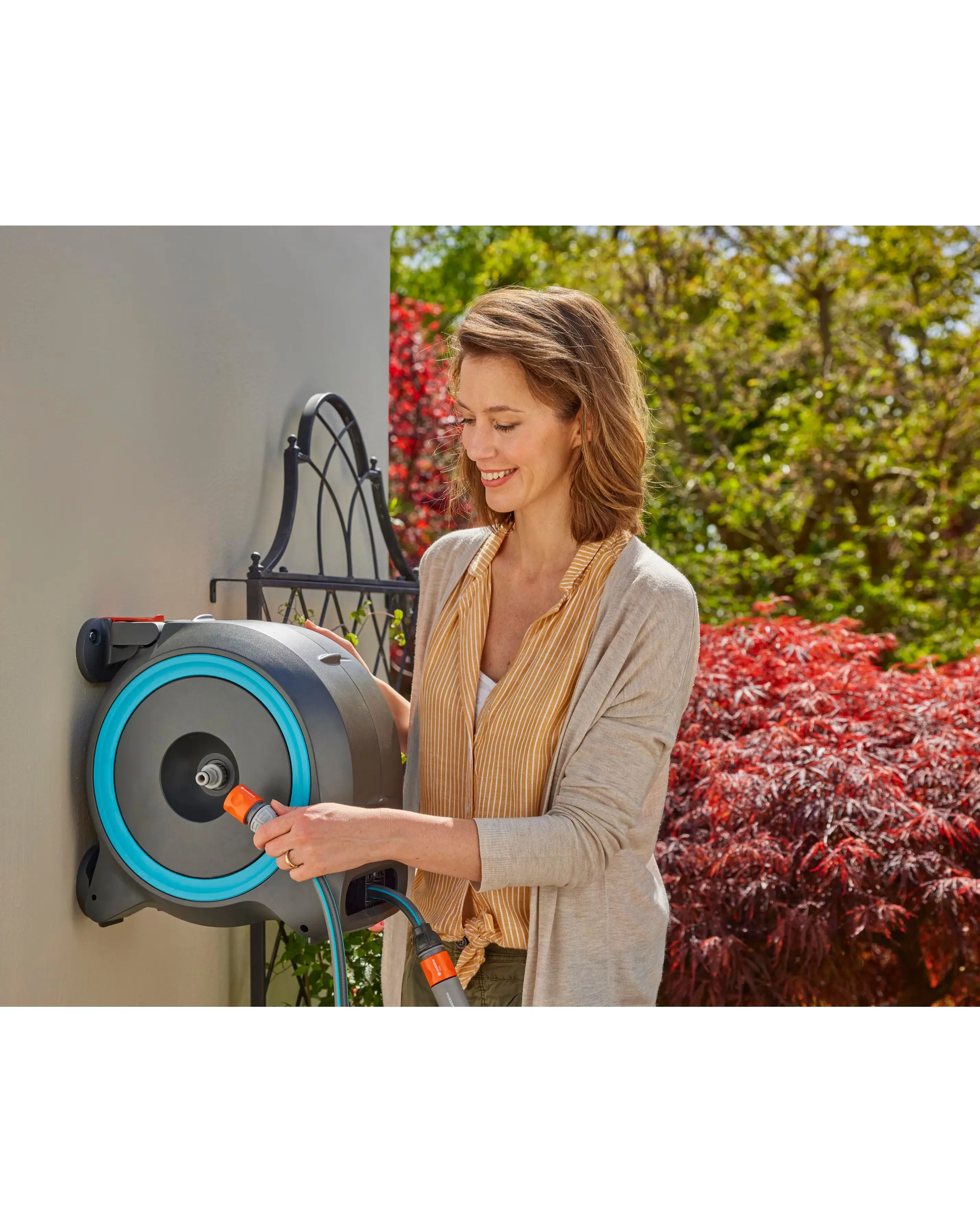 Gardena Wall-Mounted Dual Hose Box 25m 11 Gardena Wall-Mounted Dual Hose Box 25m
