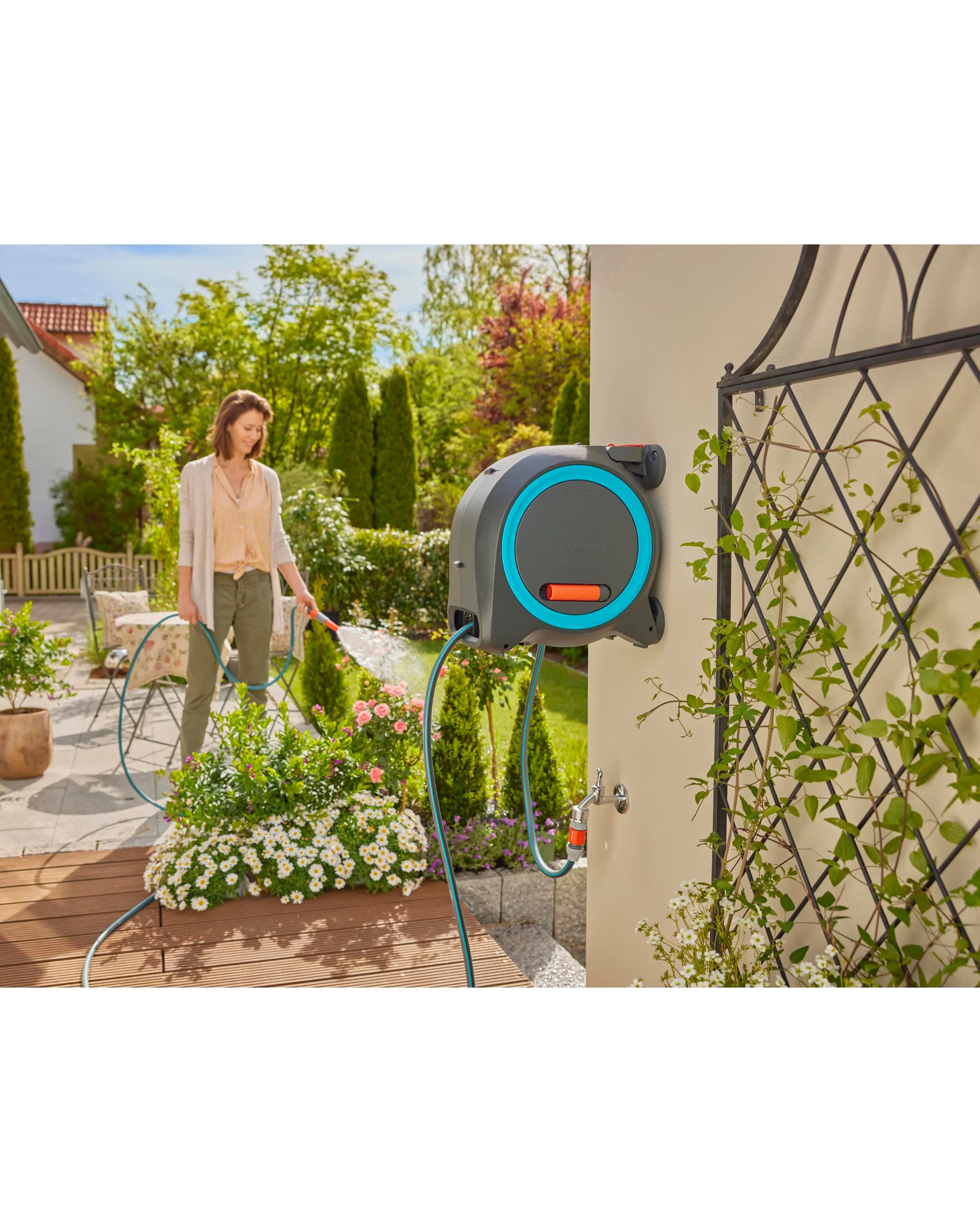 Gardena Wall-Mounted Dual Hose Box 25m 12 Gardena Wall-Mounted Dual Hose Box 25m