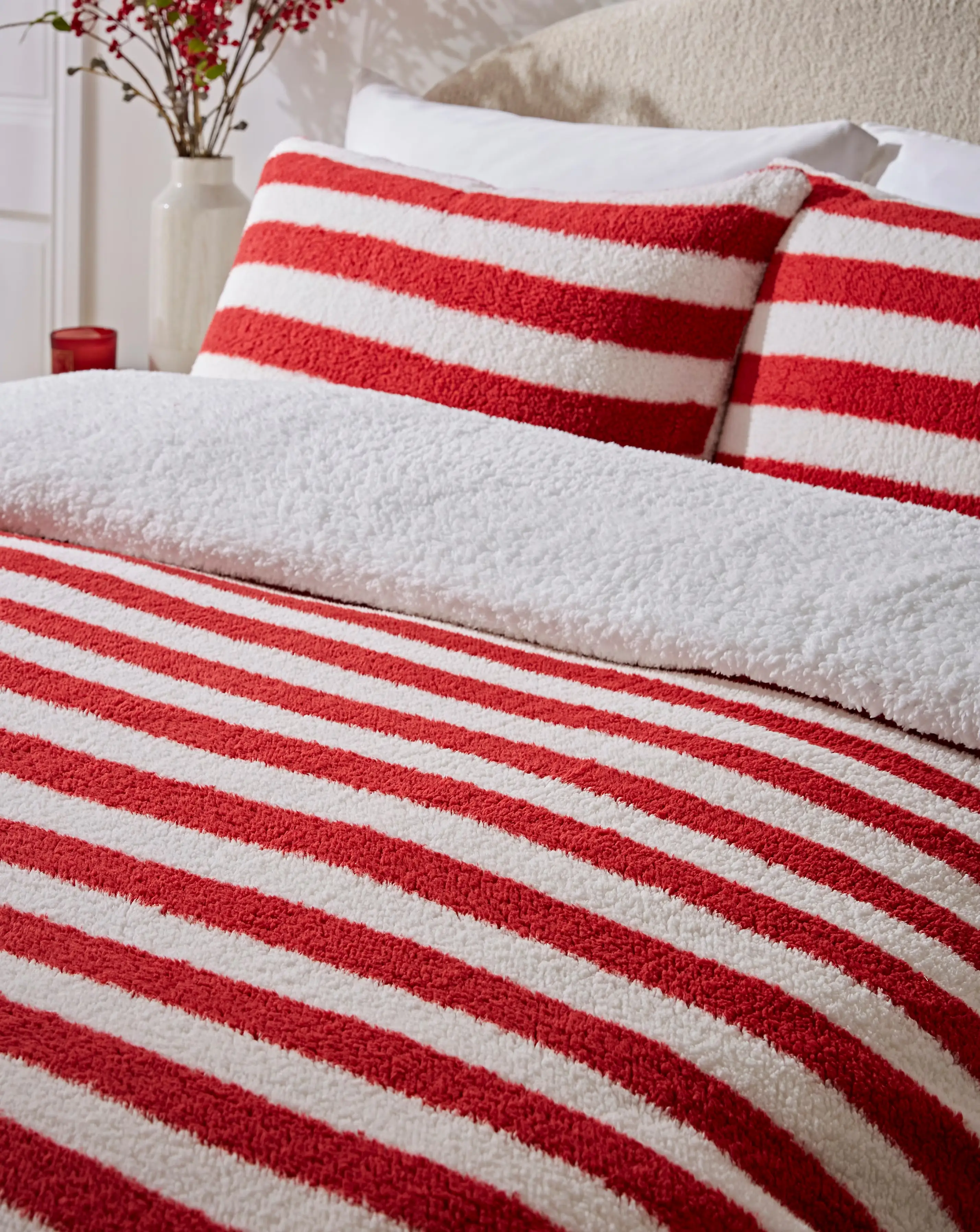 Candy Cane Striped Fleece Duvet Cover Set 2 Candy Cane Striped Fleece Duvet Cover Set