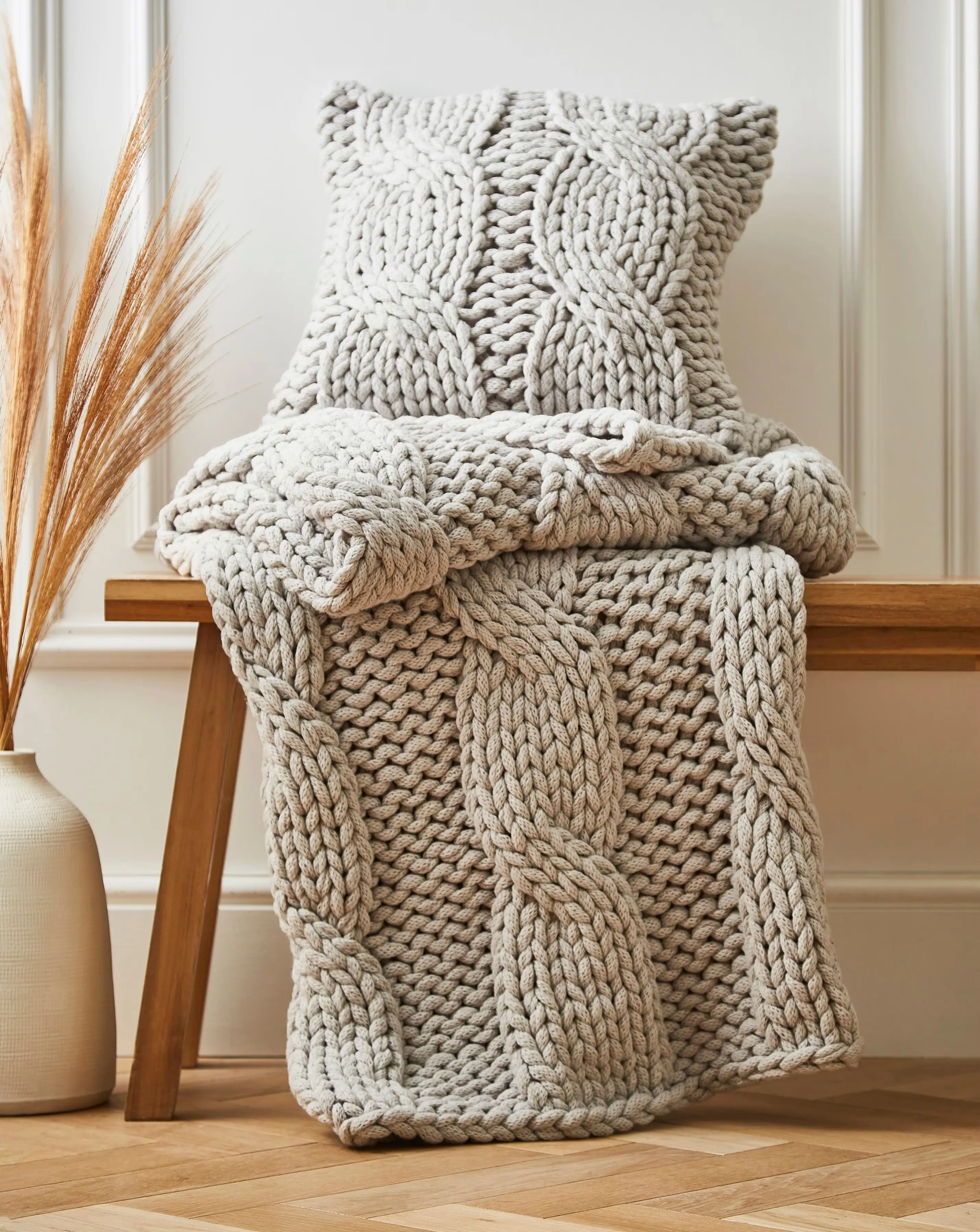 Chunky Knit Throw