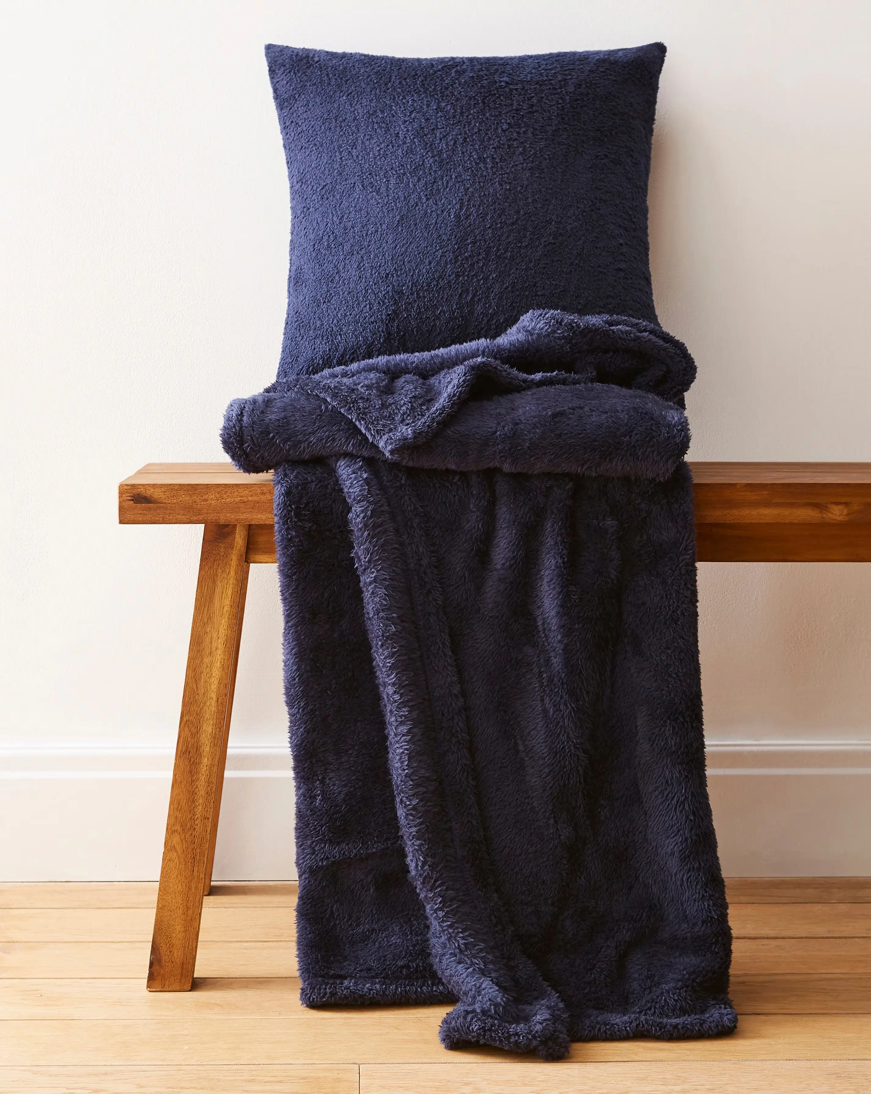 Cuddle Fleece Throw 2 Cuddle Fleece Throw