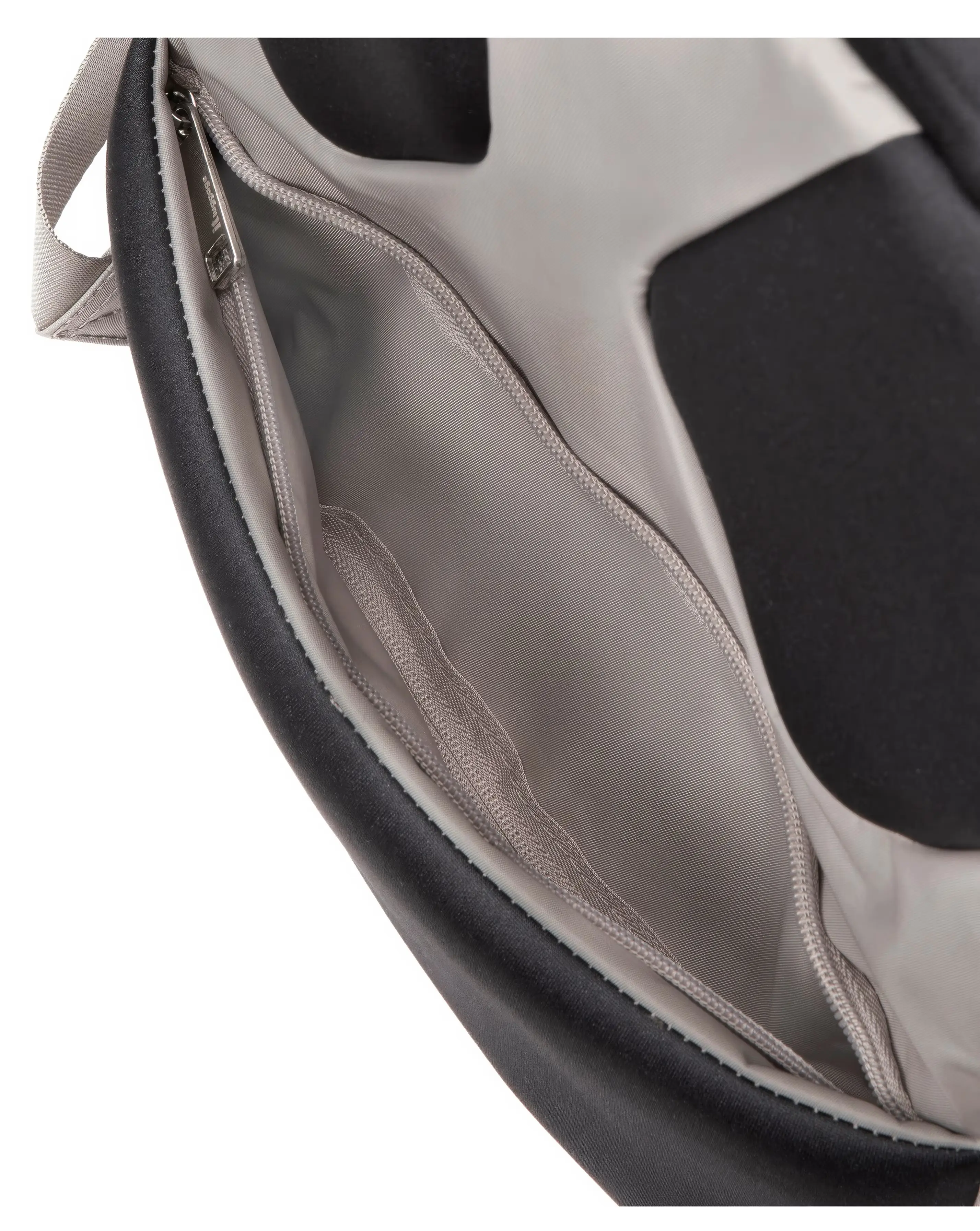 IT Luggage Lustrous Luxe Backpack 3 IT Luggage Lustrous Luxe Backpack