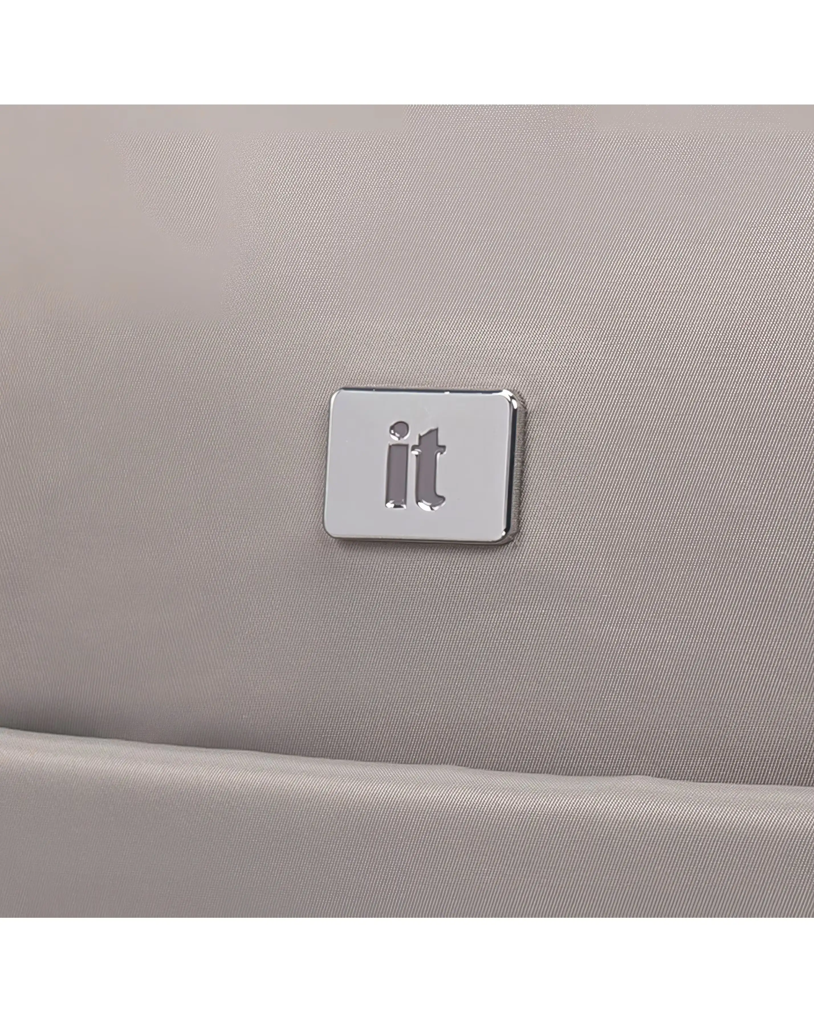 IT Luggage Lustrous Luxe Backpack 7 IT Luggage Lustrous Luxe Backpack