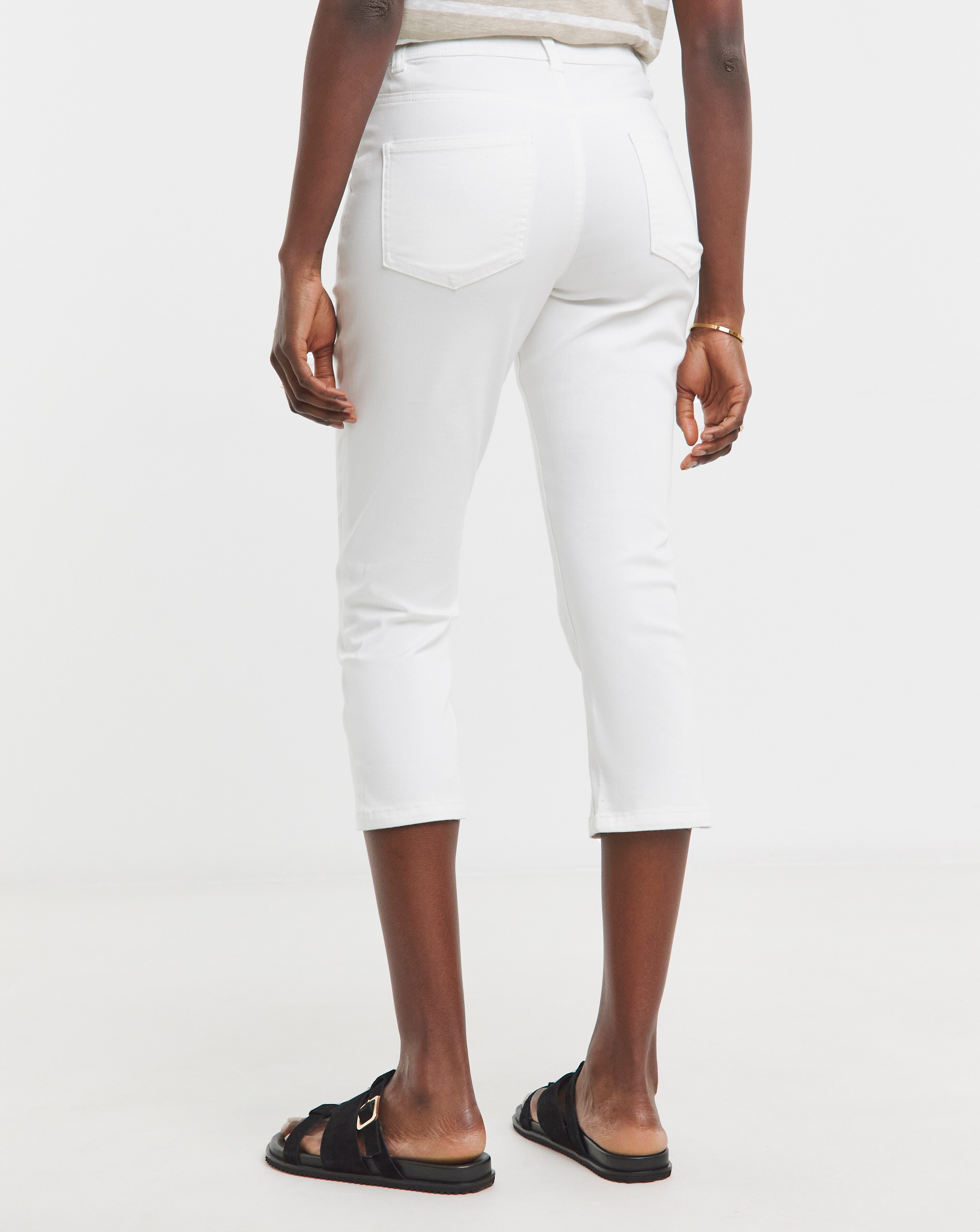 24/7 White Crop Jeans 4 24/7 White Crop Jeans