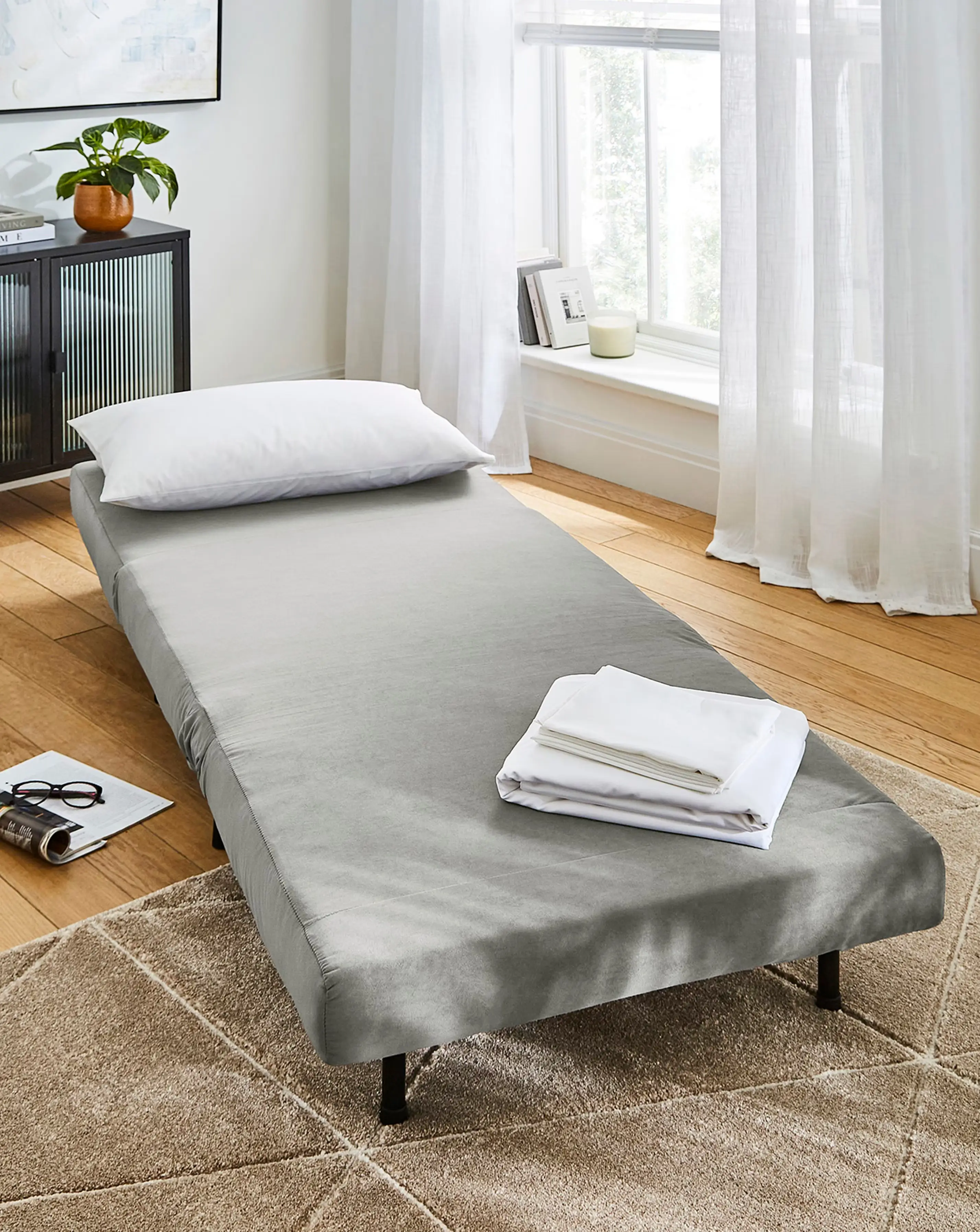 Lena Velvet Chair Bed 2 Lena Velvet Chair Bed