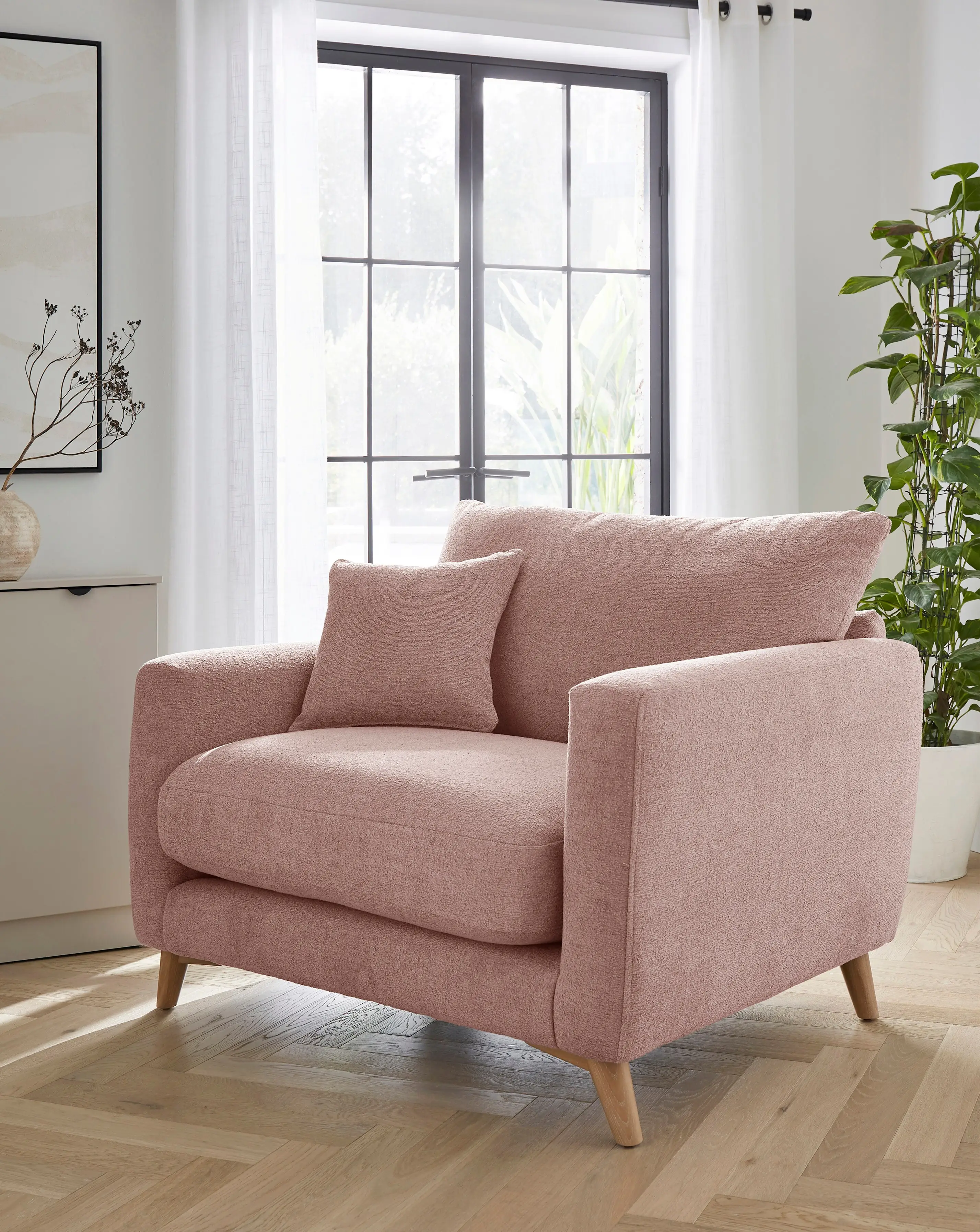 Beckett Chenille Snuggle Chair