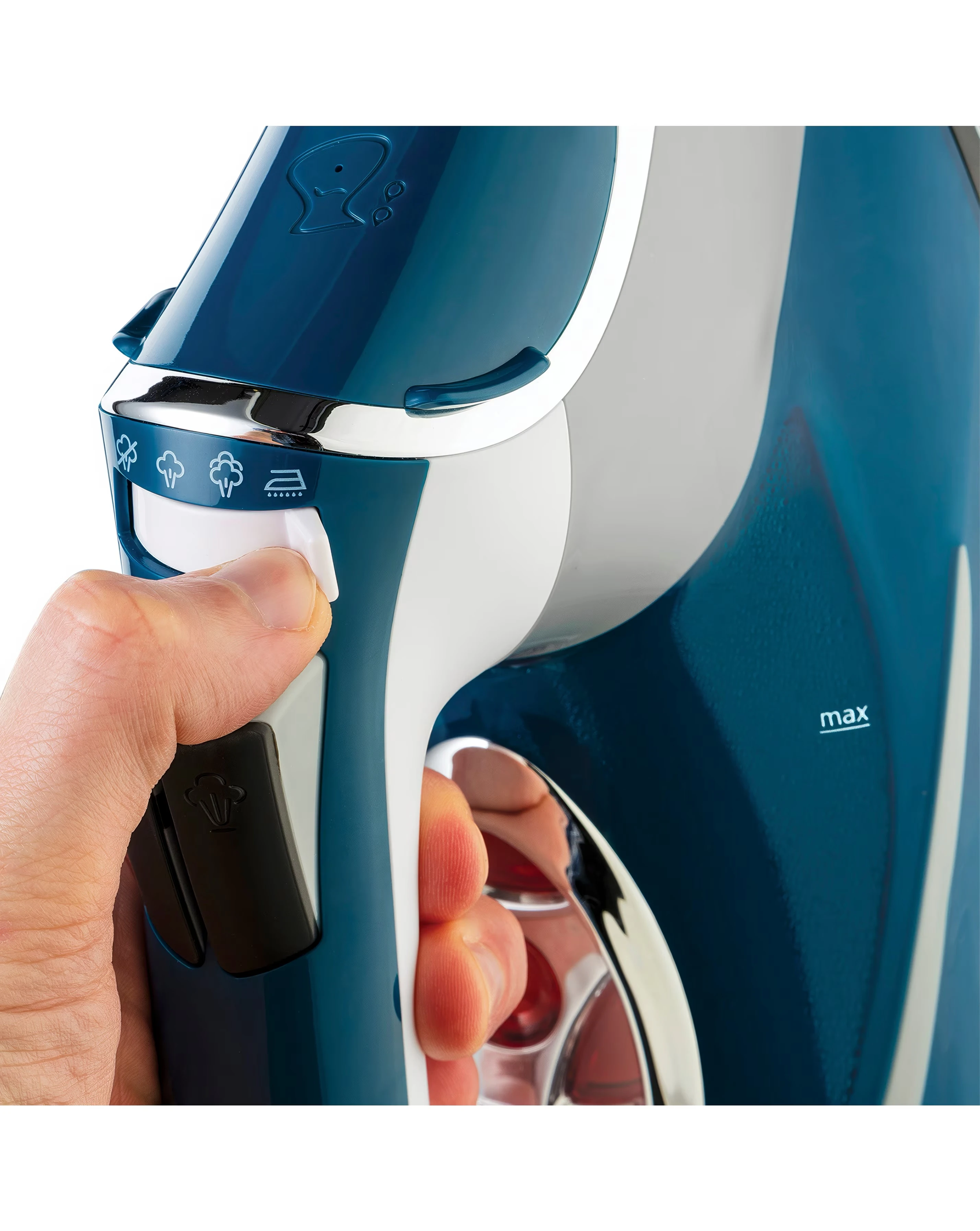 Russell Hobbs One Temp Cordless Iron 2600W 4 Russell Hobbs One Temp Cordless Iron 2600W