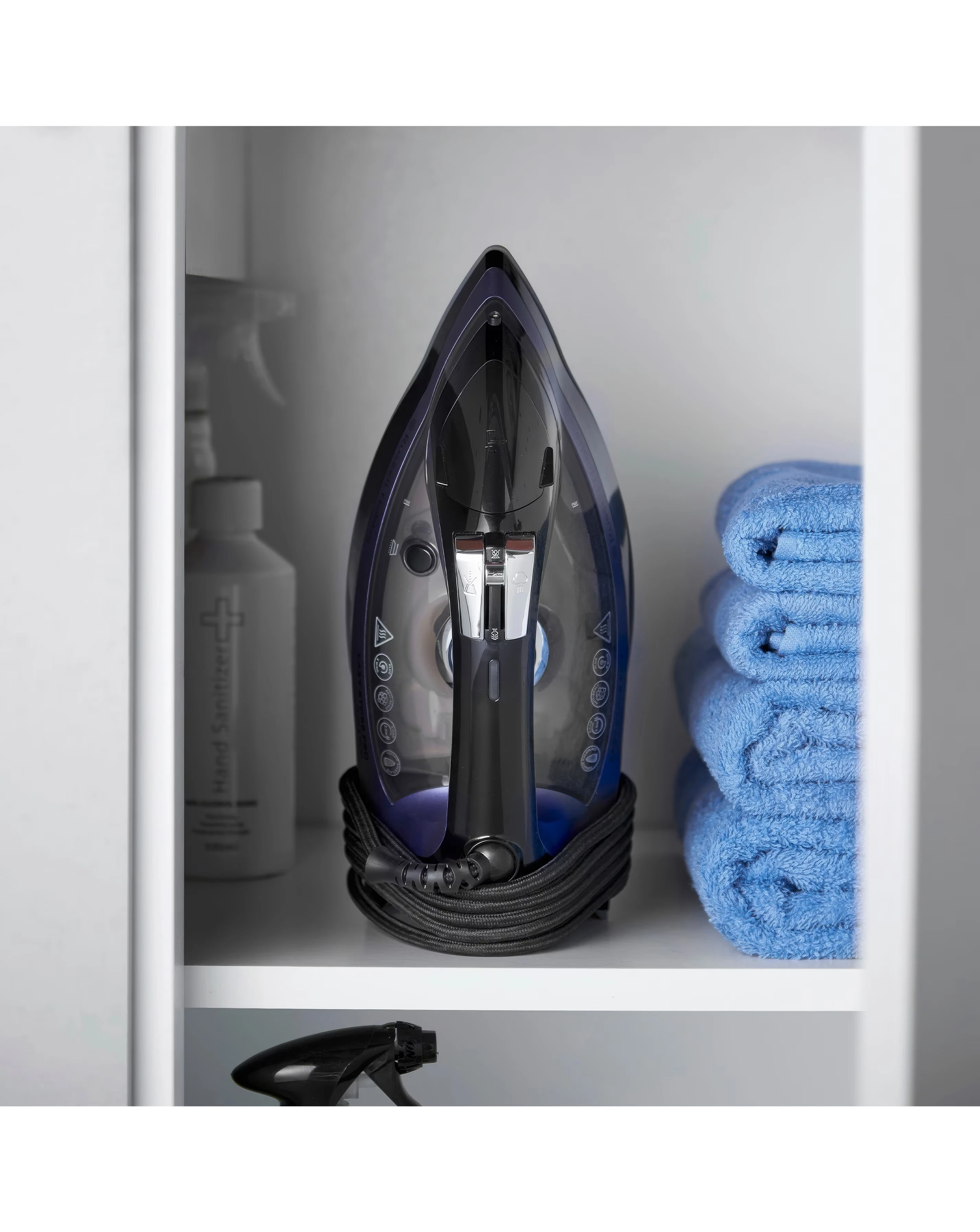 Russell Hobbs Easy Store Pro Plug & Wind Iron 2400W 7 Russell Hobbs Easy Store Pro Plug & Wind Iron 2400W