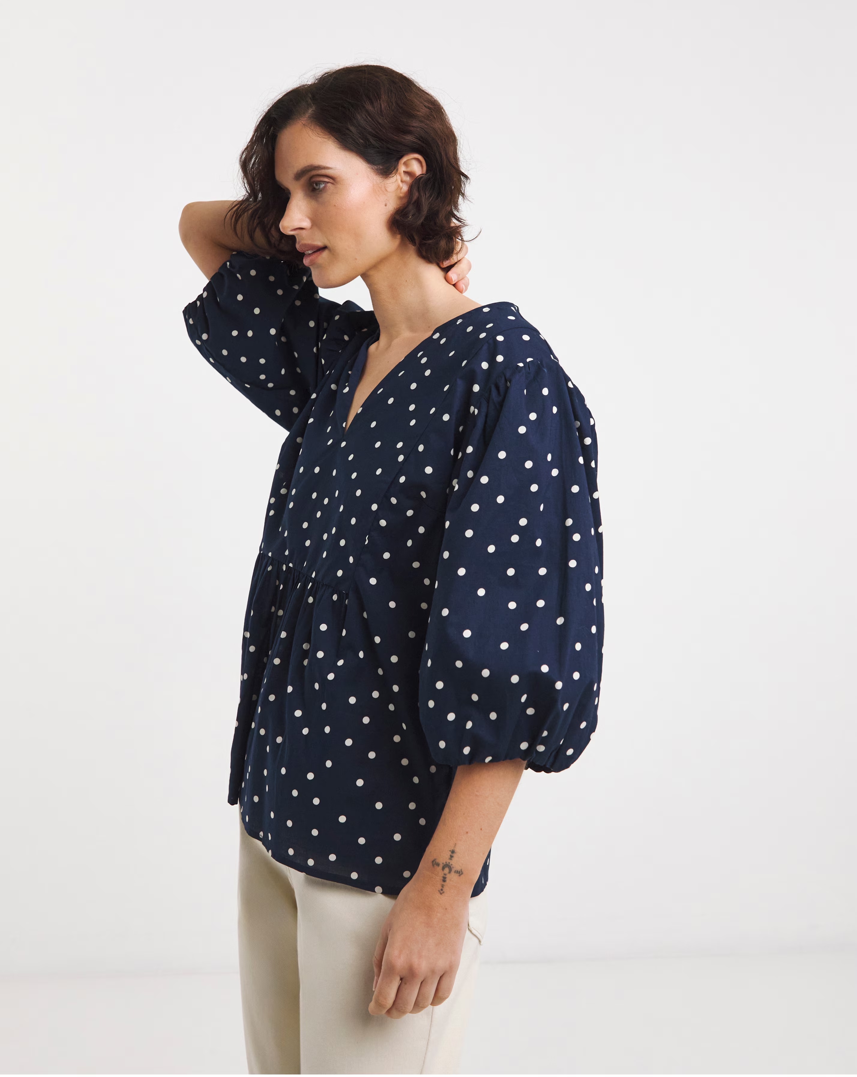V Neck Bubble Sleeve Top 1 V Neck Bubble Sleeve Top