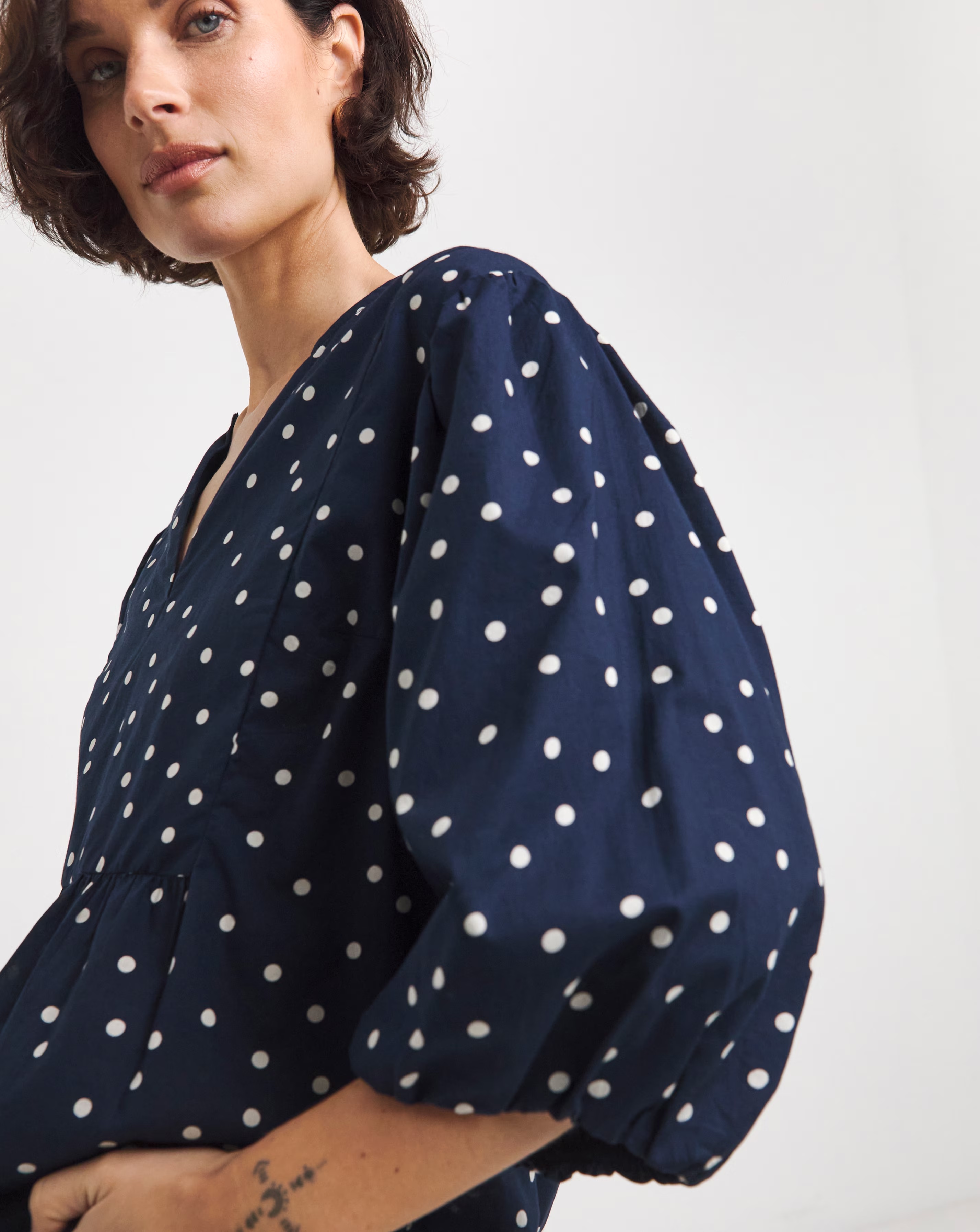 V Neck Bubble Sleeve Top 3 V Neck Bubble Sleeve Top