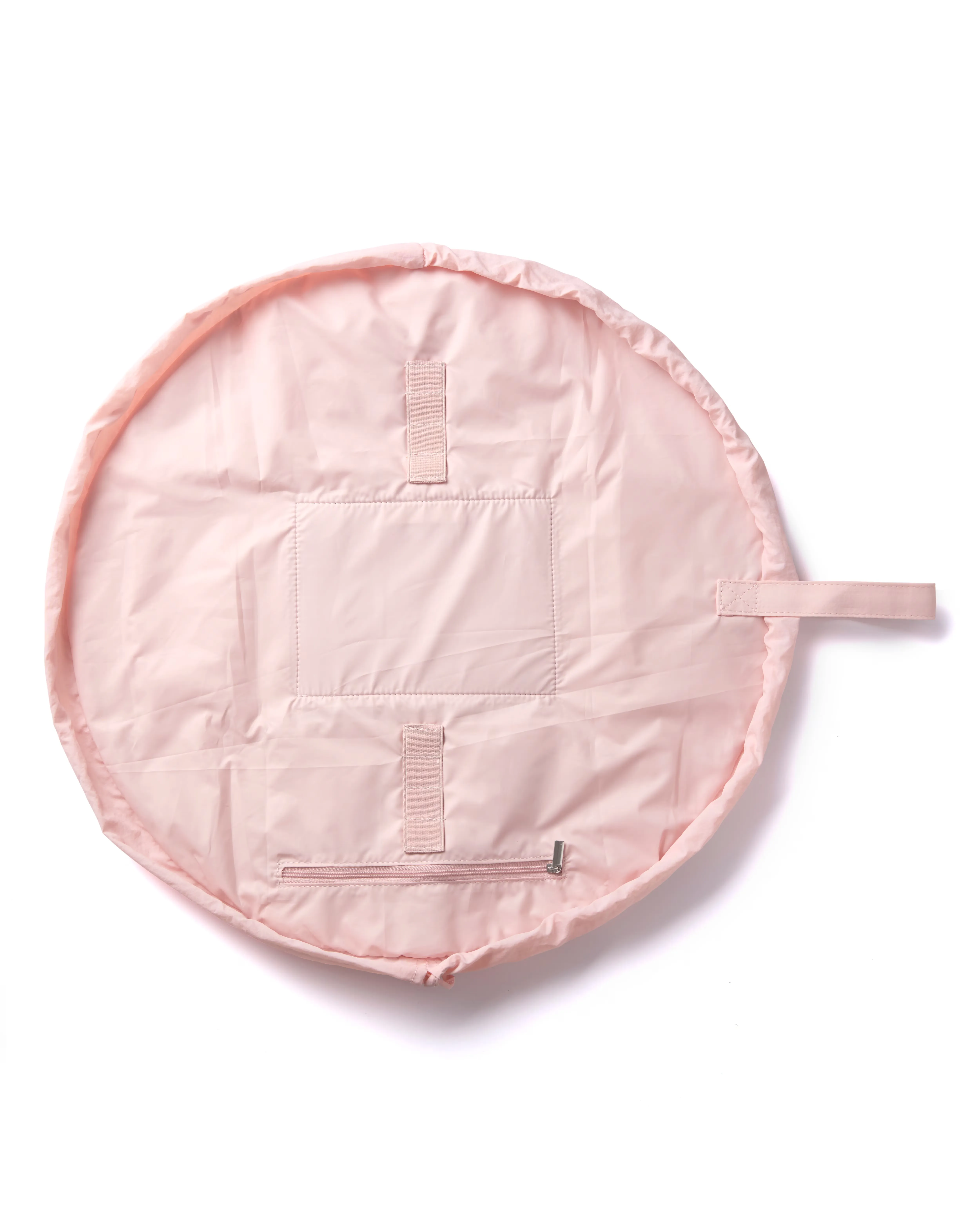 The Flat Lay Co.Marshmallow Drawstring Makeup Bag in Pink Hearts 3 The Flat Lay Co.Marshmallow Drawstring Makeup Bag in Pink Hearts