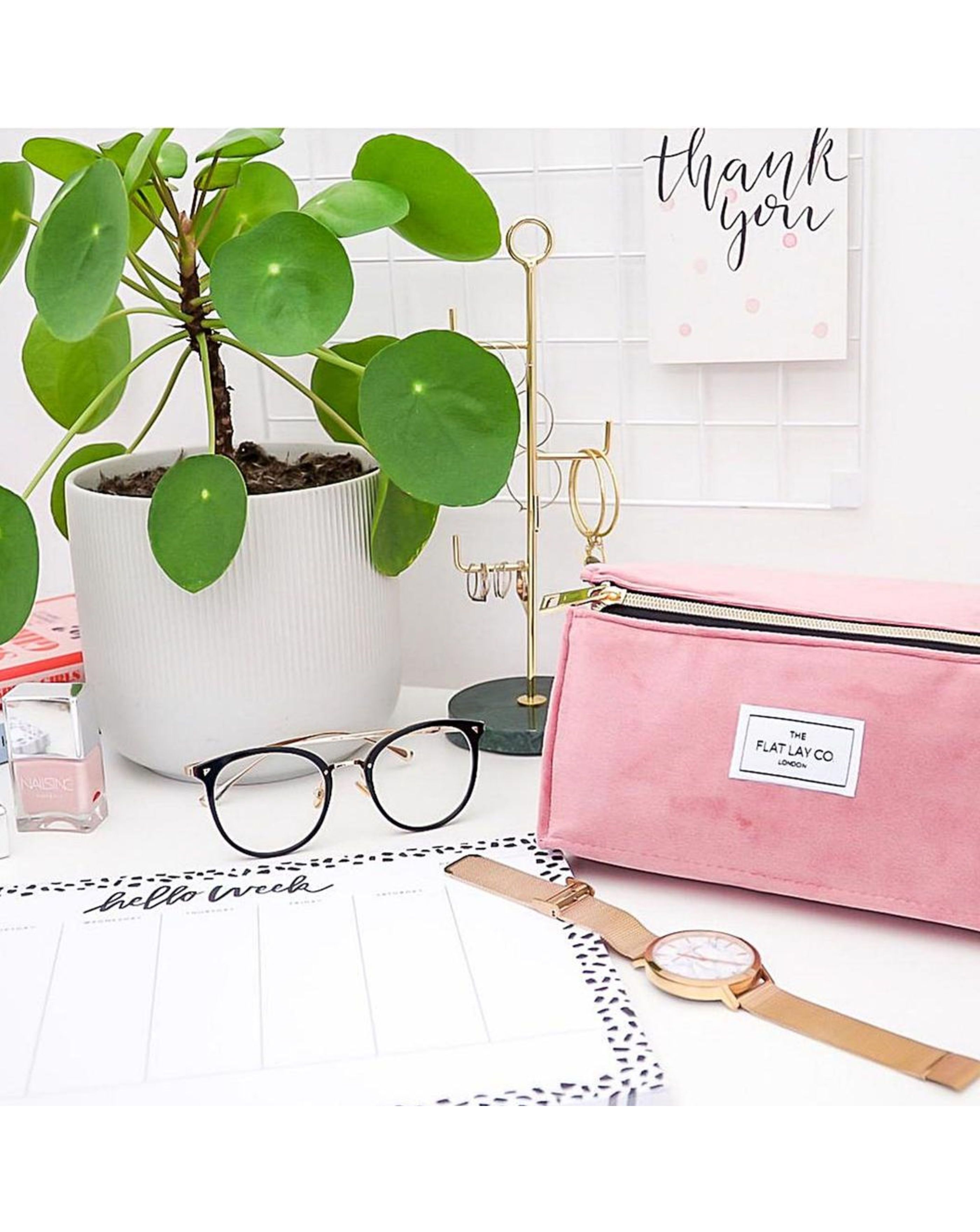 The Flat Lay Co. Makeup Box Bag - Pink Velvet 3 The Flat Lay Co. Makeup Box Bag - Pink Velvet