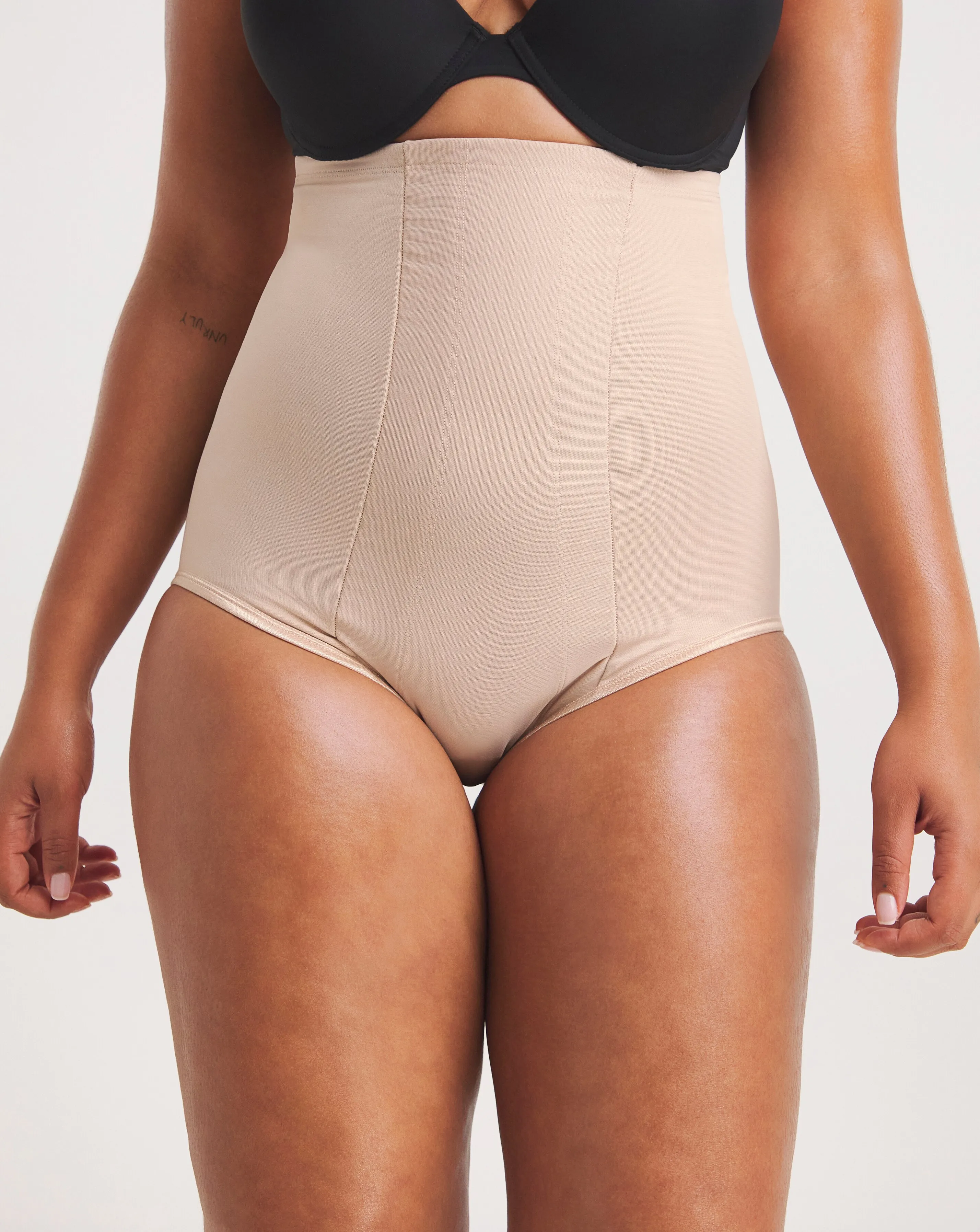 Miraclesuit Classic Firm Control Hi Waist Knicker 4 Miraclesuit Classic Firm Control Hi Waist Knicker