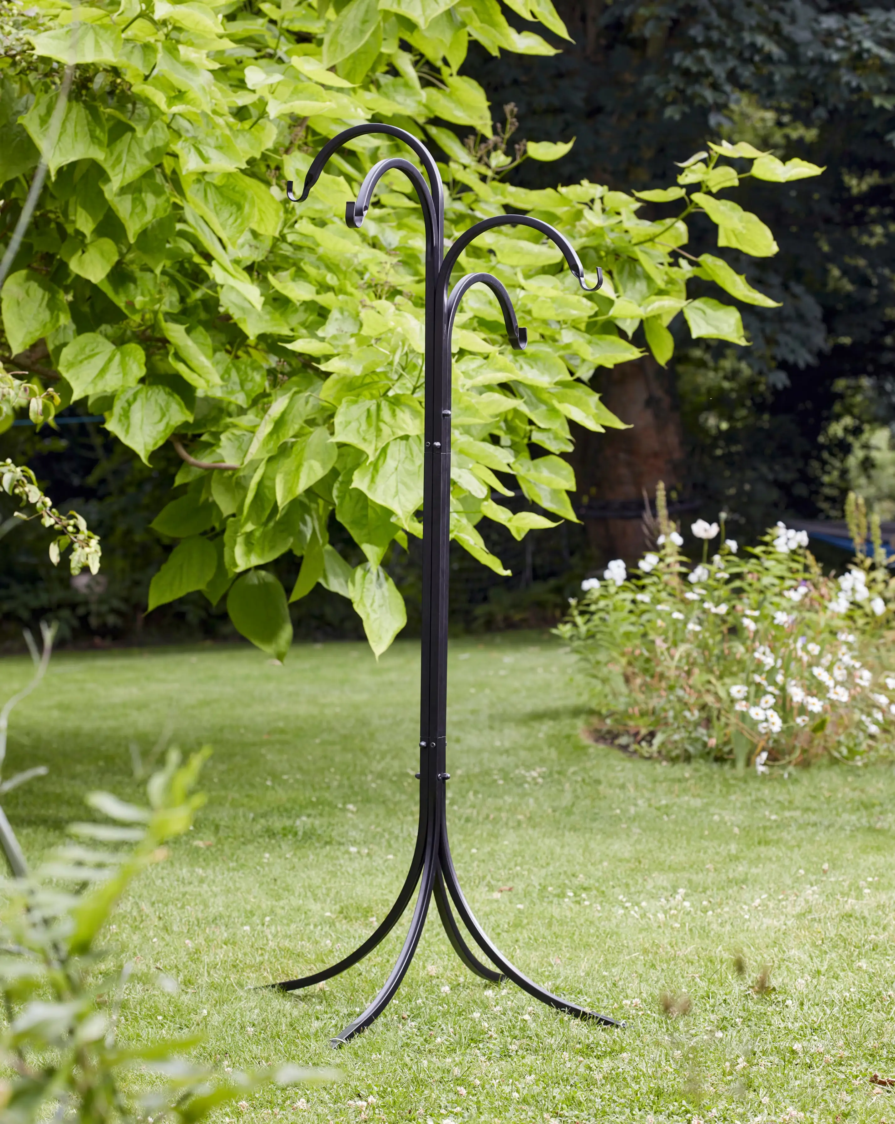 Titan 4-Way Garden Hanger 2 Titan 4-Way Garden Hanger