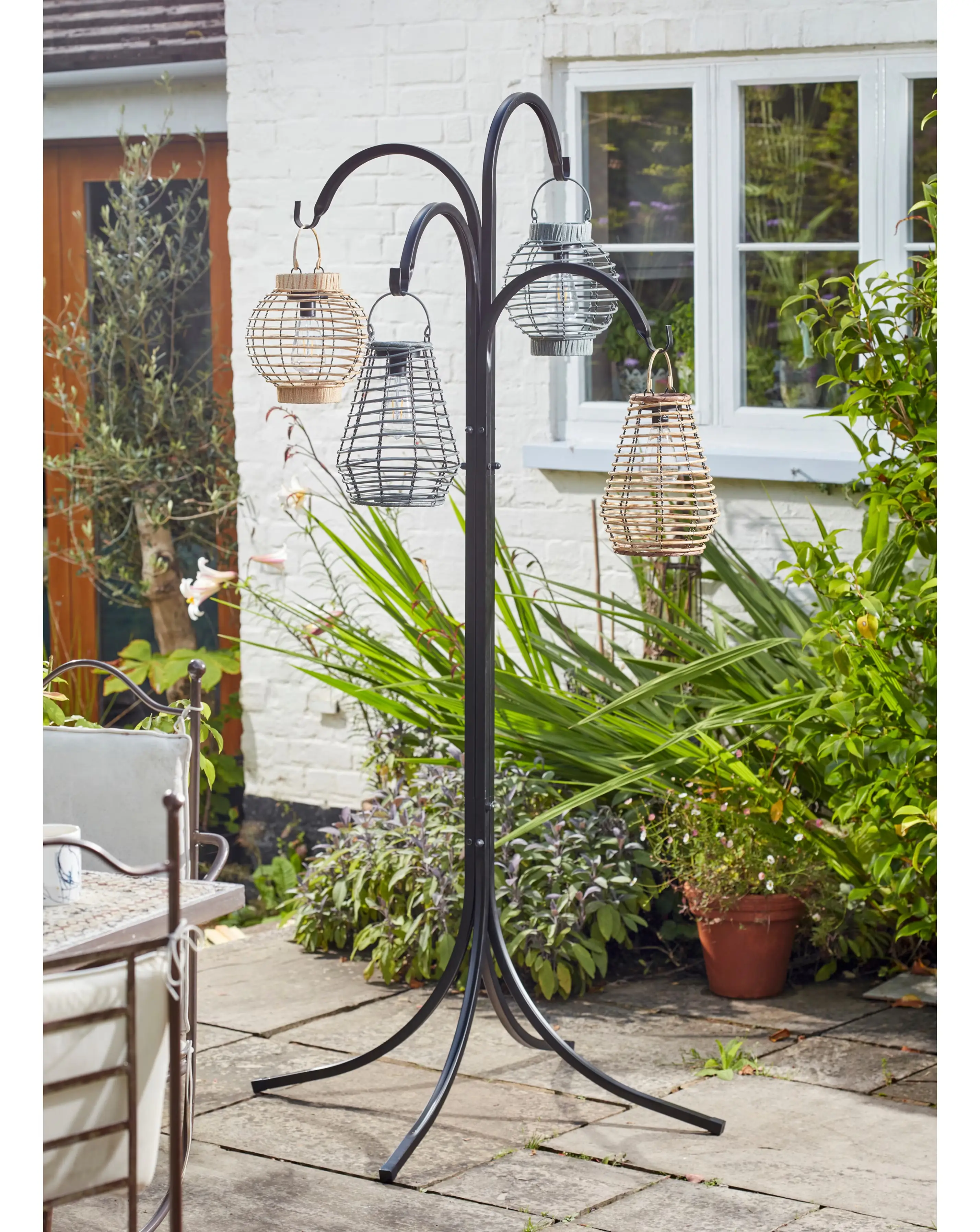 Titan 4-Way Garden Hanger 3 Titan 4-Way Garden Hanger